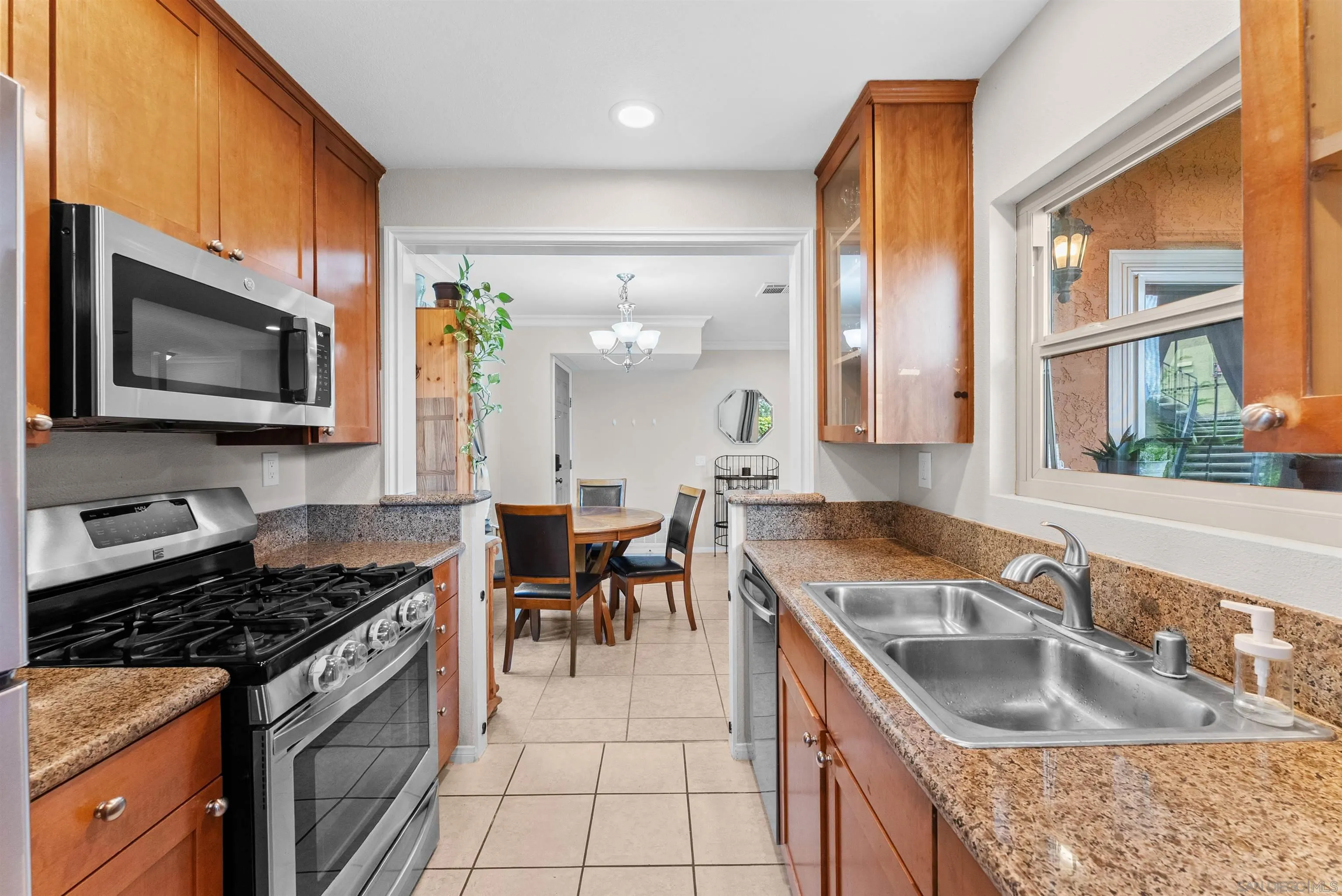 Photo #10: 260016160 Listing: Photo #10