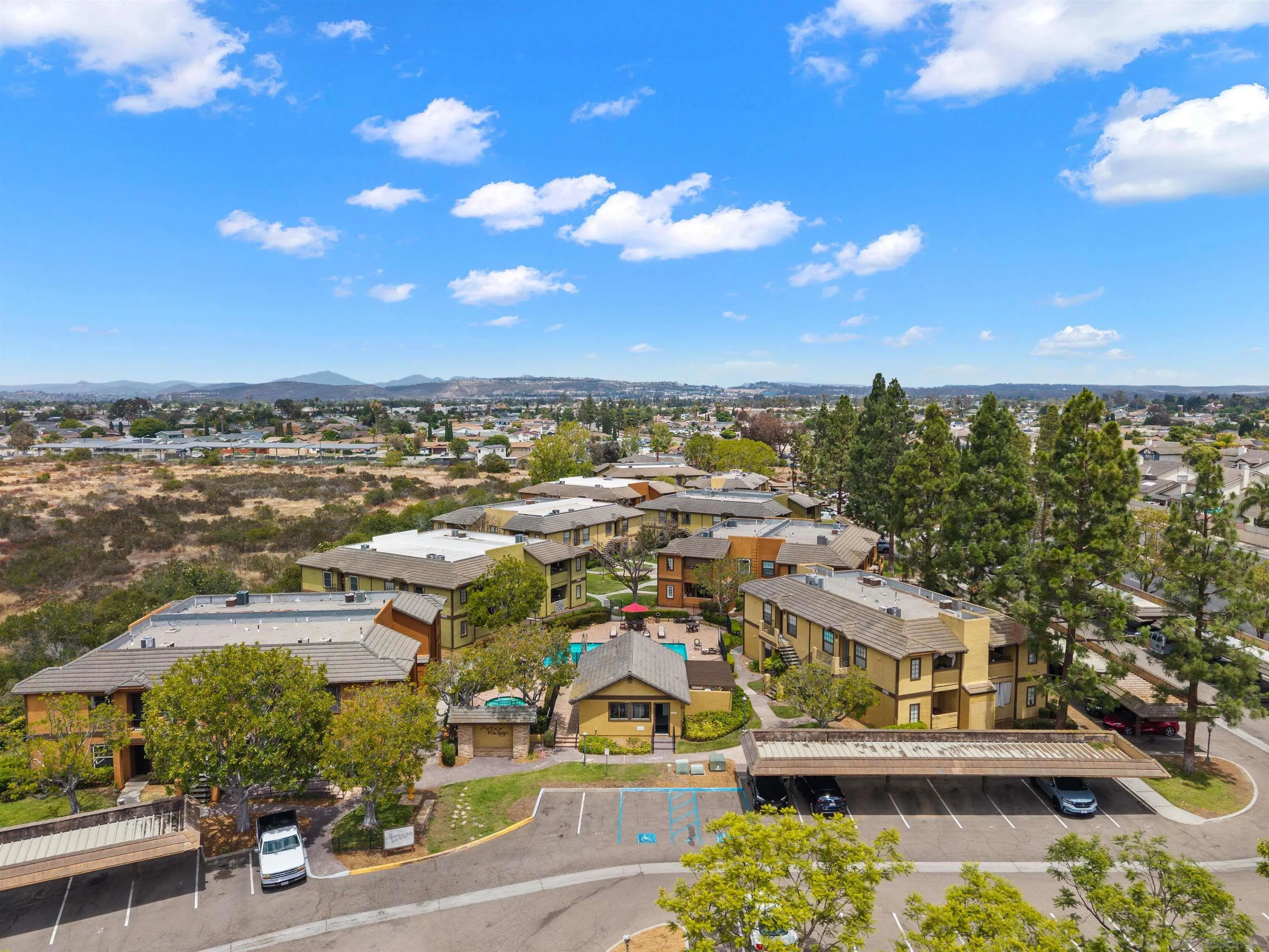 Photo #31: 260016160 Listing: Photo #31