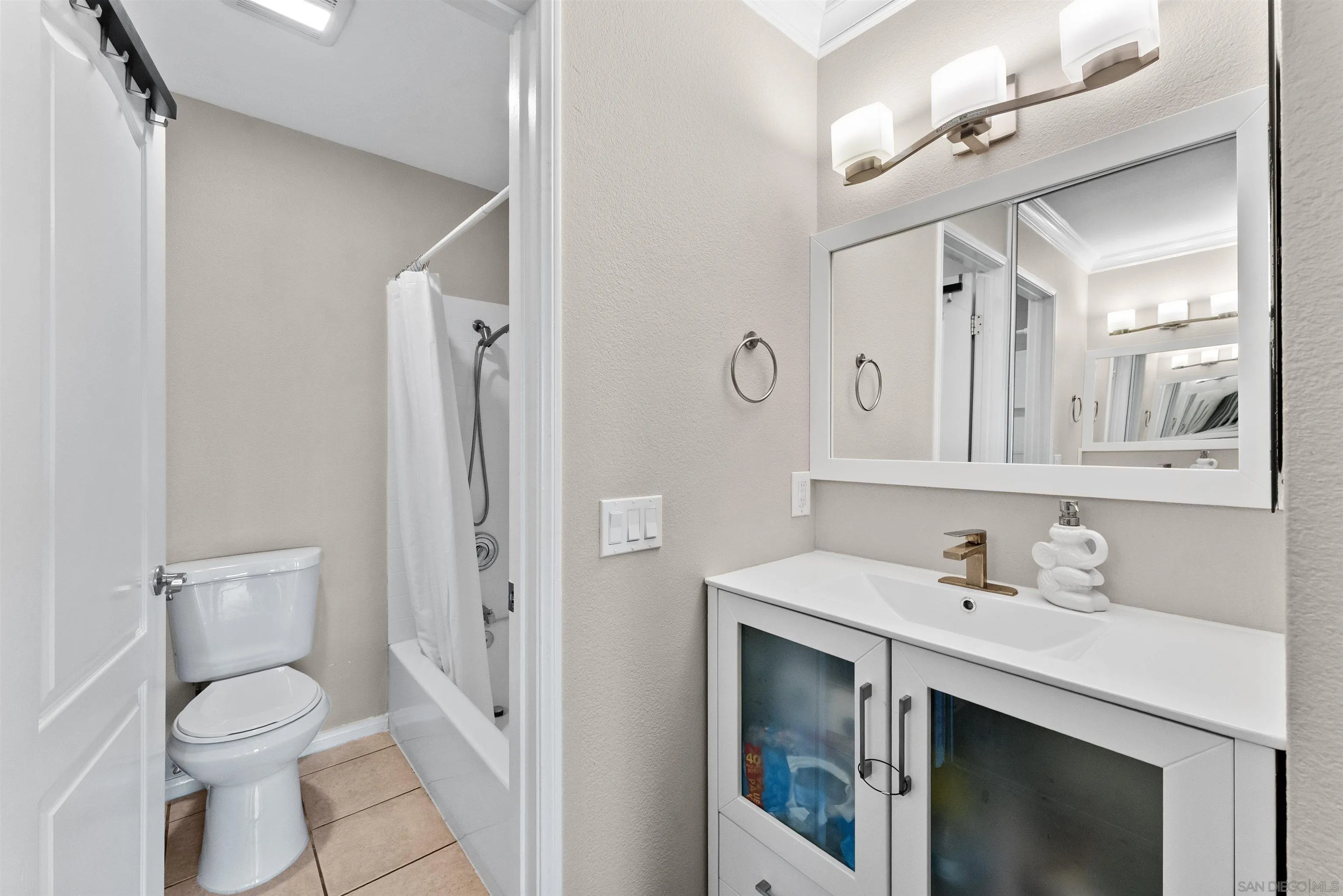 Photo #17: 260016160 Listing: Photo #17