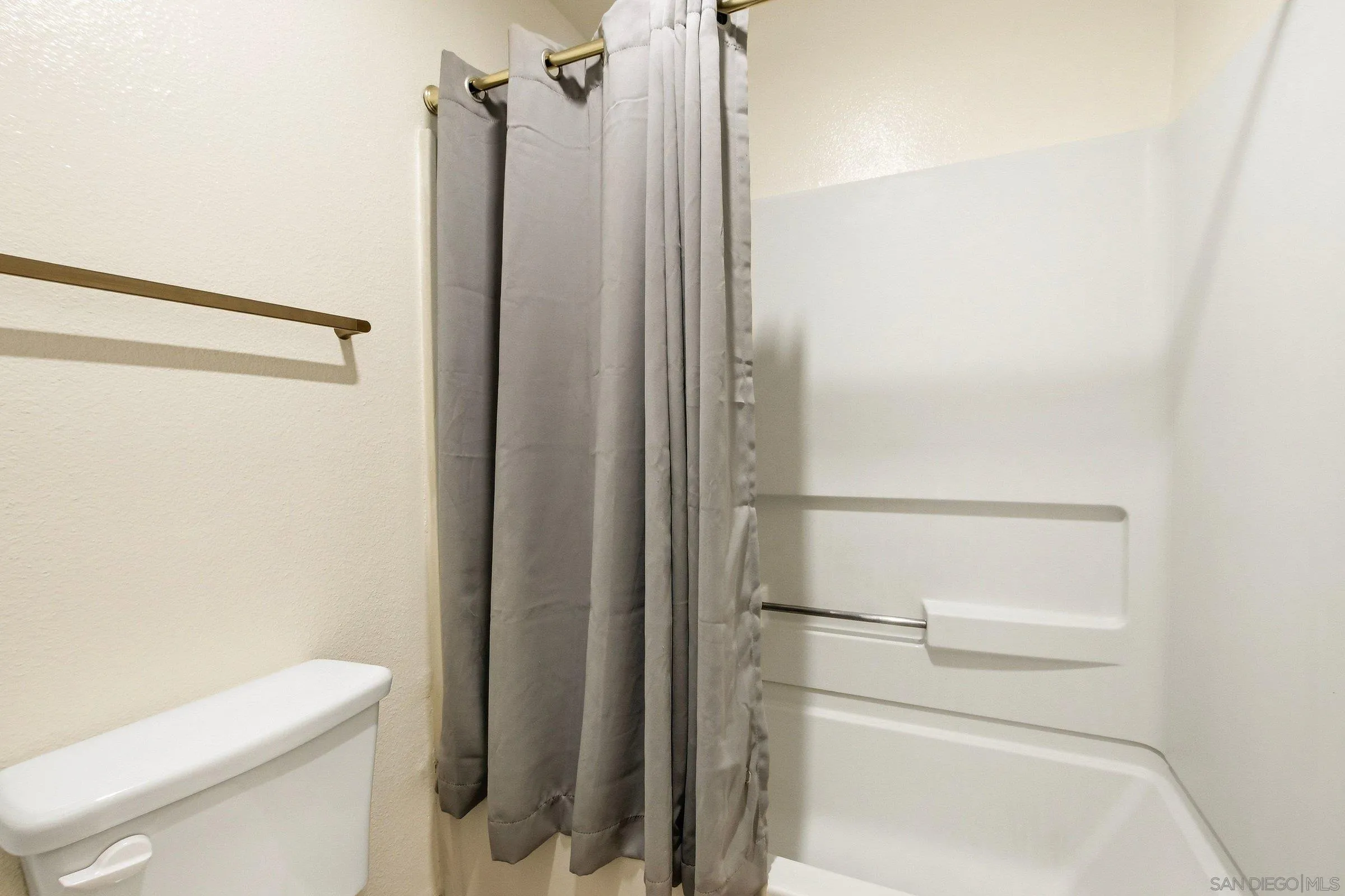 Photo #19: 260016166 Listing: Photo #19