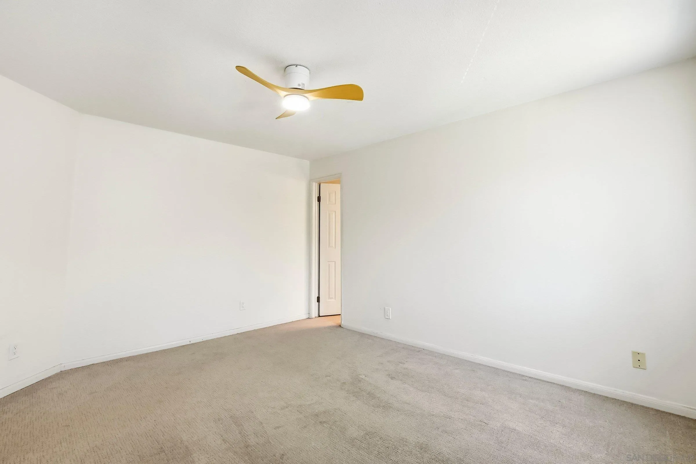 Photo #16: 260016166 Listing: Photo #16
