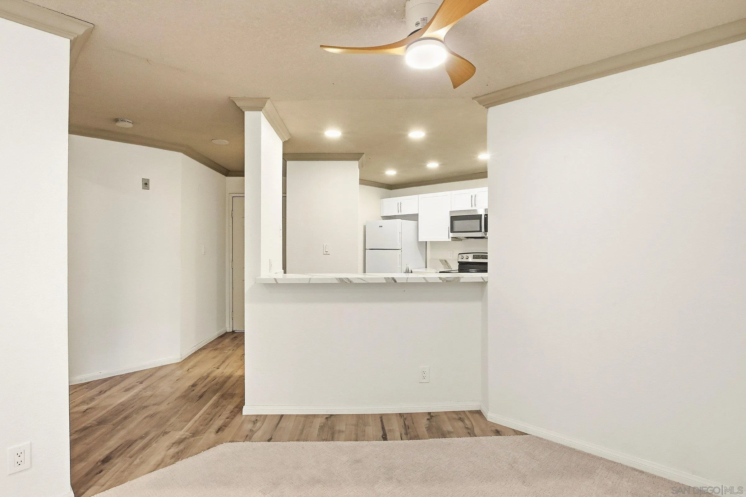 Photo #9: 260016166 Listing: Photo #9