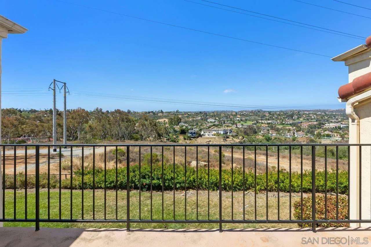 https://cdn.realtyfeed.com/cdn/127/260016167/01f6ca1851e2b0e8c8aebb818109aff5.webp