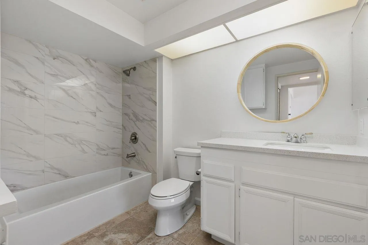 https://cdn.realtyfeed.com/cdn/127/260016167/1c1858c2ba99b7047717164066a1372d.webp