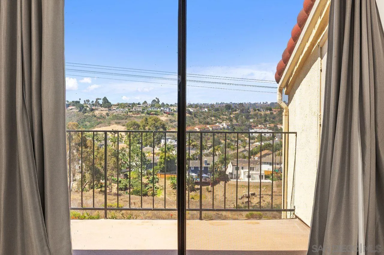 https://cdn.realtyfeed.com/cdn/127/260016167/ebd31f39522a172e9abe08cbef9bb6d9.webp