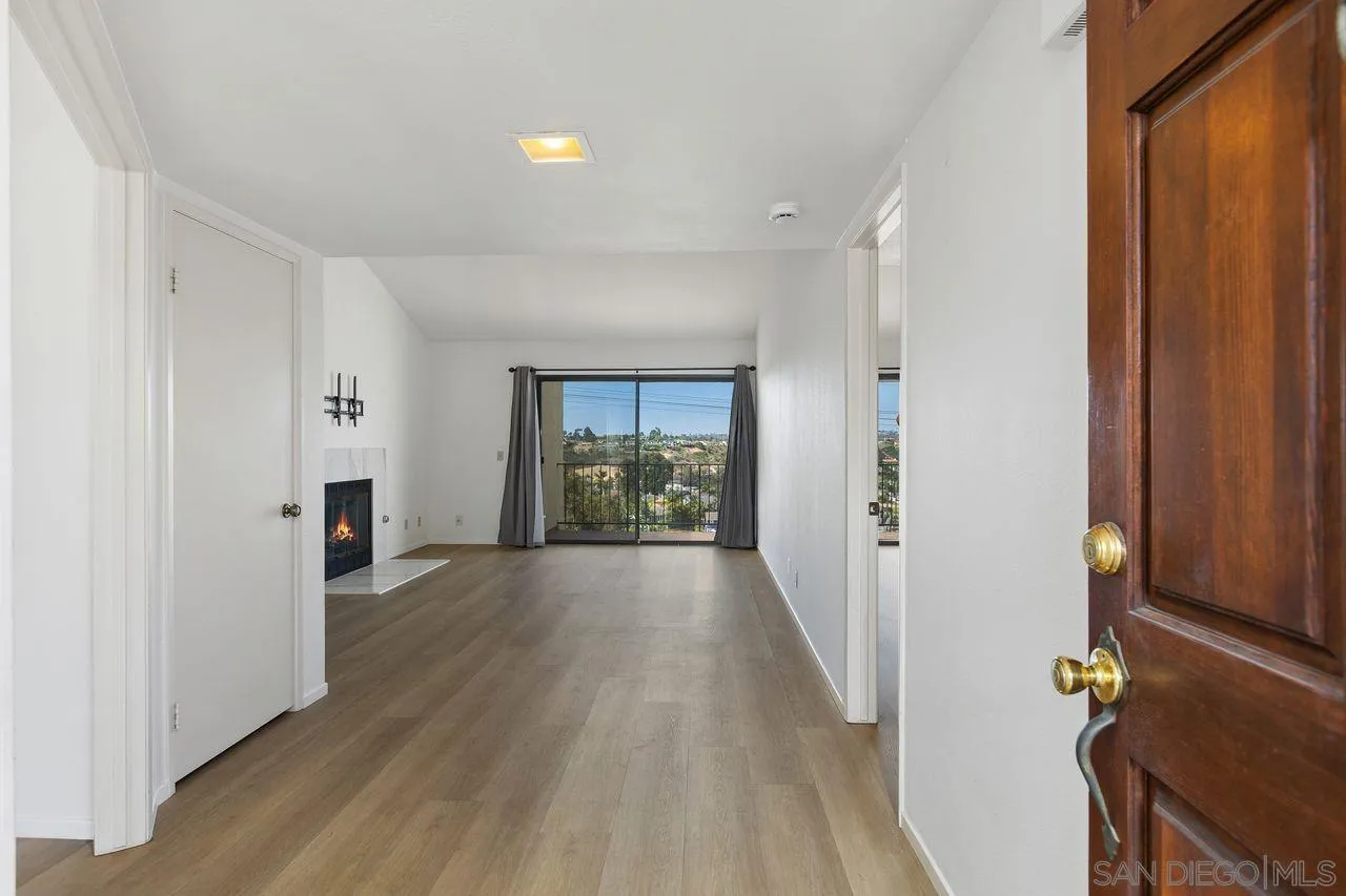 https://cdn.realtyfeed.com/cdn/127/260016167/f47bda2d0944561e37c64c167f8b058a.webp