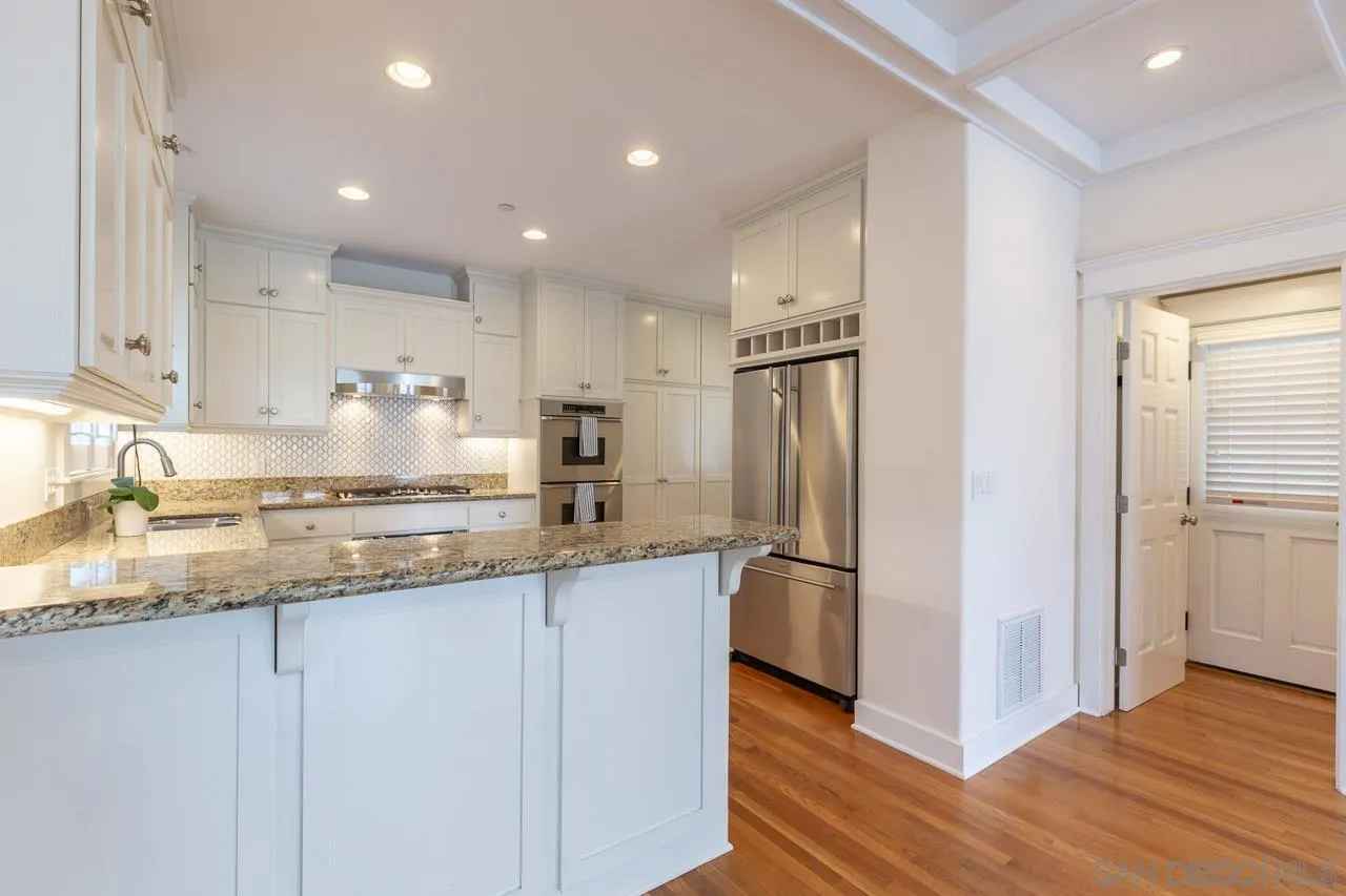 https://cdn.realtyfeed.com/cdn/127/260016170/9240b142aeea74ea0f5e7c4c4dca0454.webp