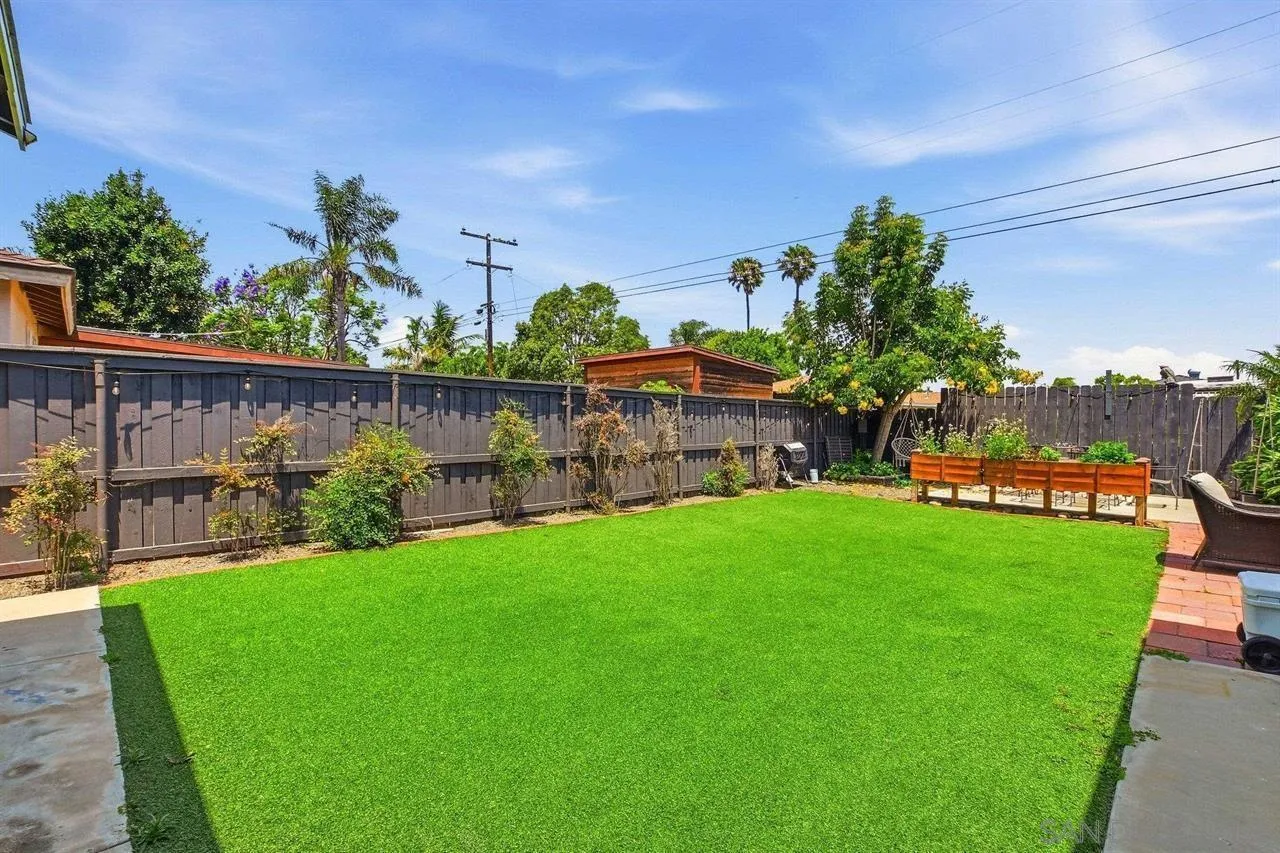 https://cdn.realtyfeed.com/cdn/127/260016173/4c7dd3531fe903cdfe3b2bf4870b067e.webp