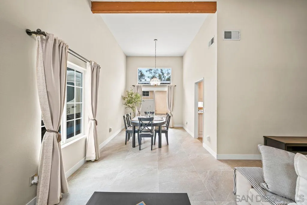 https://cdn.realtyfeed.com/cdn/127/260016188/41ab1fd06072b2e39b988d28584ec9e1.webp