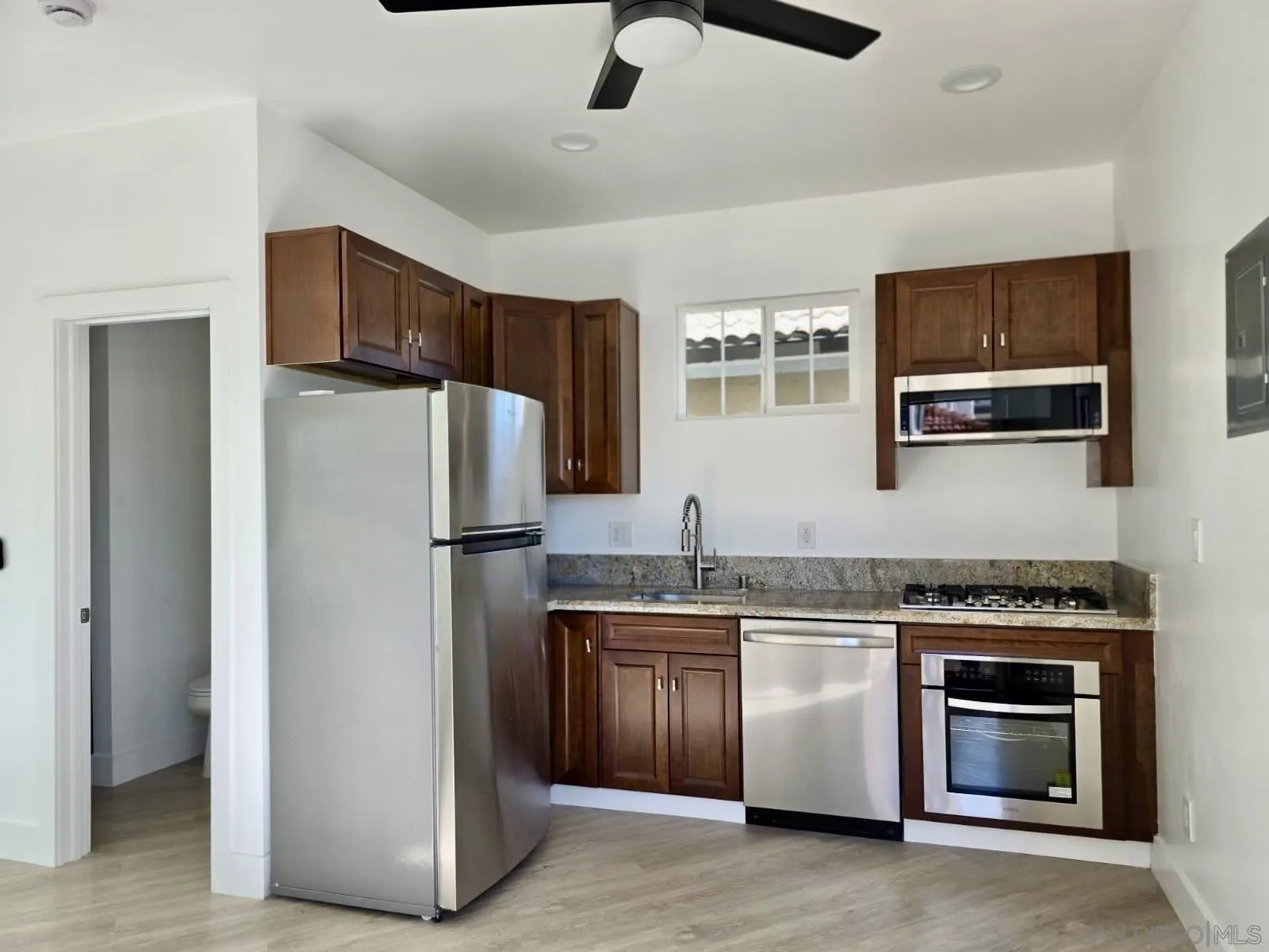 https://cdn.realtyfeed.com/cdn/127/260016188/702934902849b92133bbf5b5fd9b8083.webp