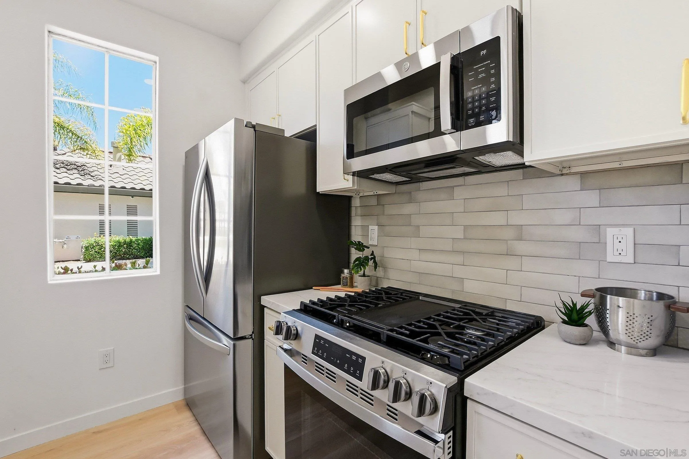 Photo #9: 260016189 Listing: Photo #9