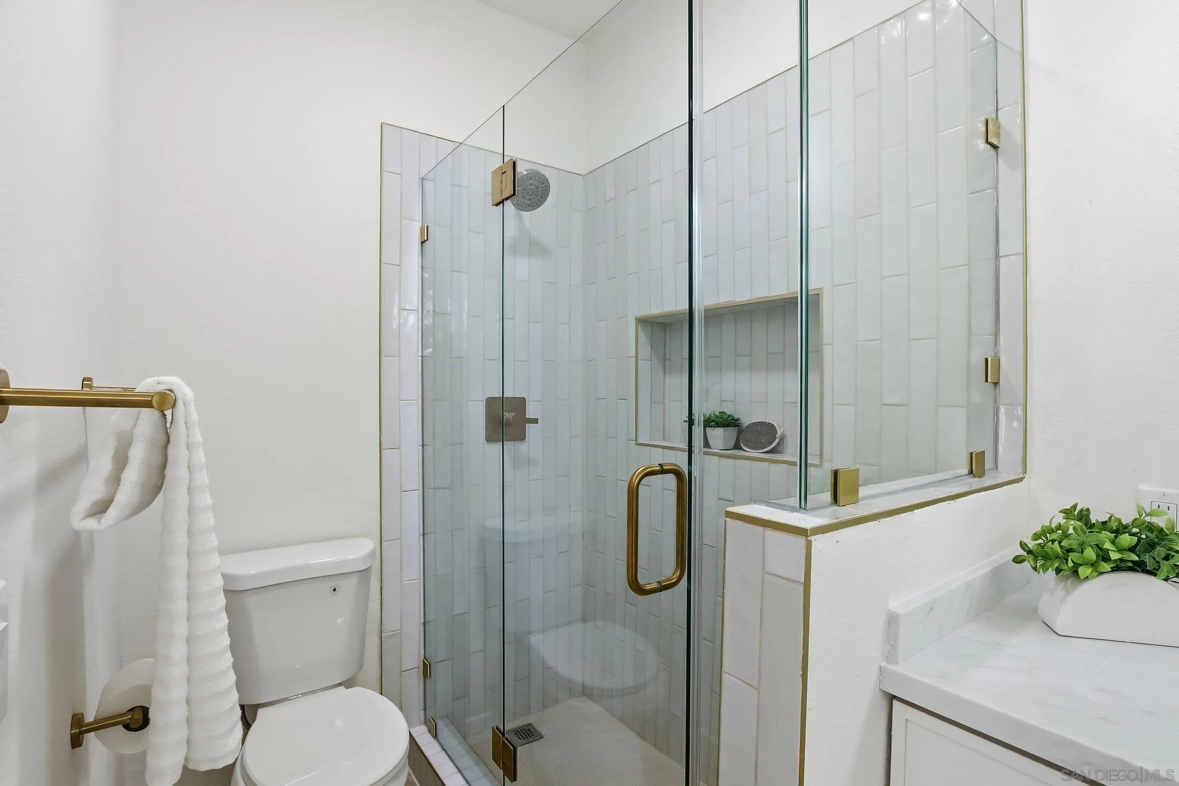 Photo #20: 260016189 Listing: Photo #20