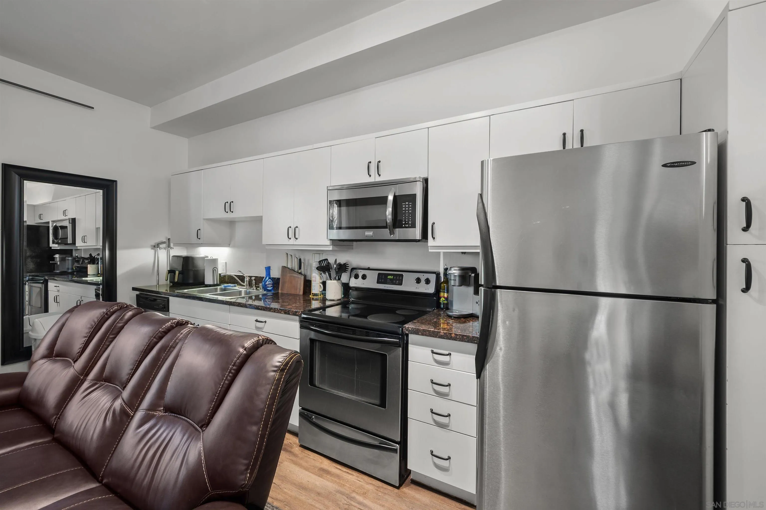 Photo #9: 260016190 Listing: Photo #9