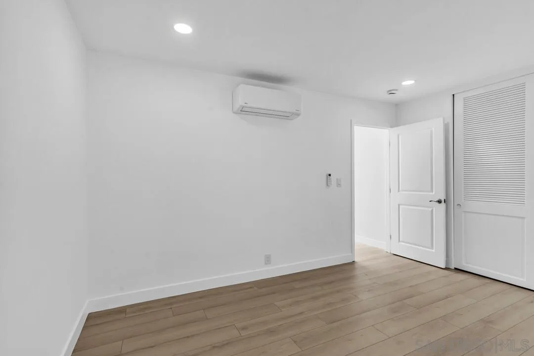Photo #35: 260016194 Listing: Photo #35