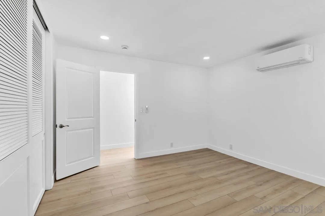 Photo #38: 260016194 Listing: Photo #38