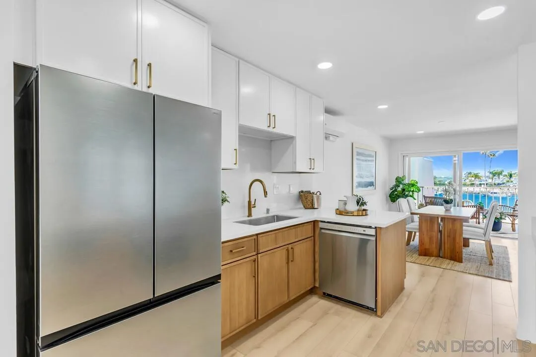 Photo #15: 260016194 Listing: Photo #15
