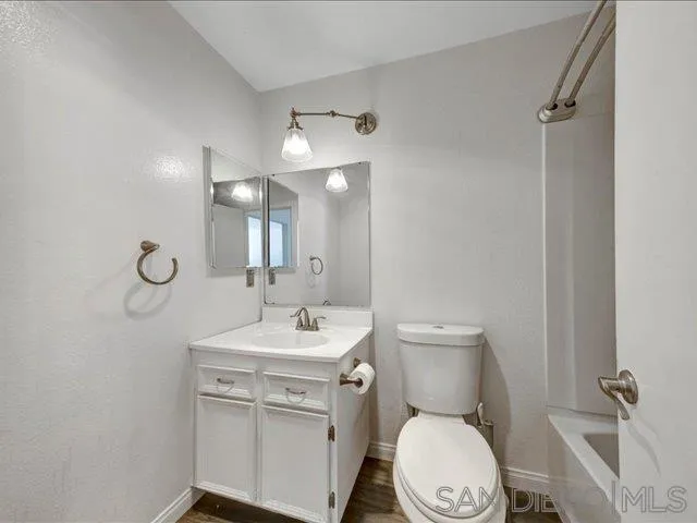 Photo #21: 260016195 Listing: Photo #21
