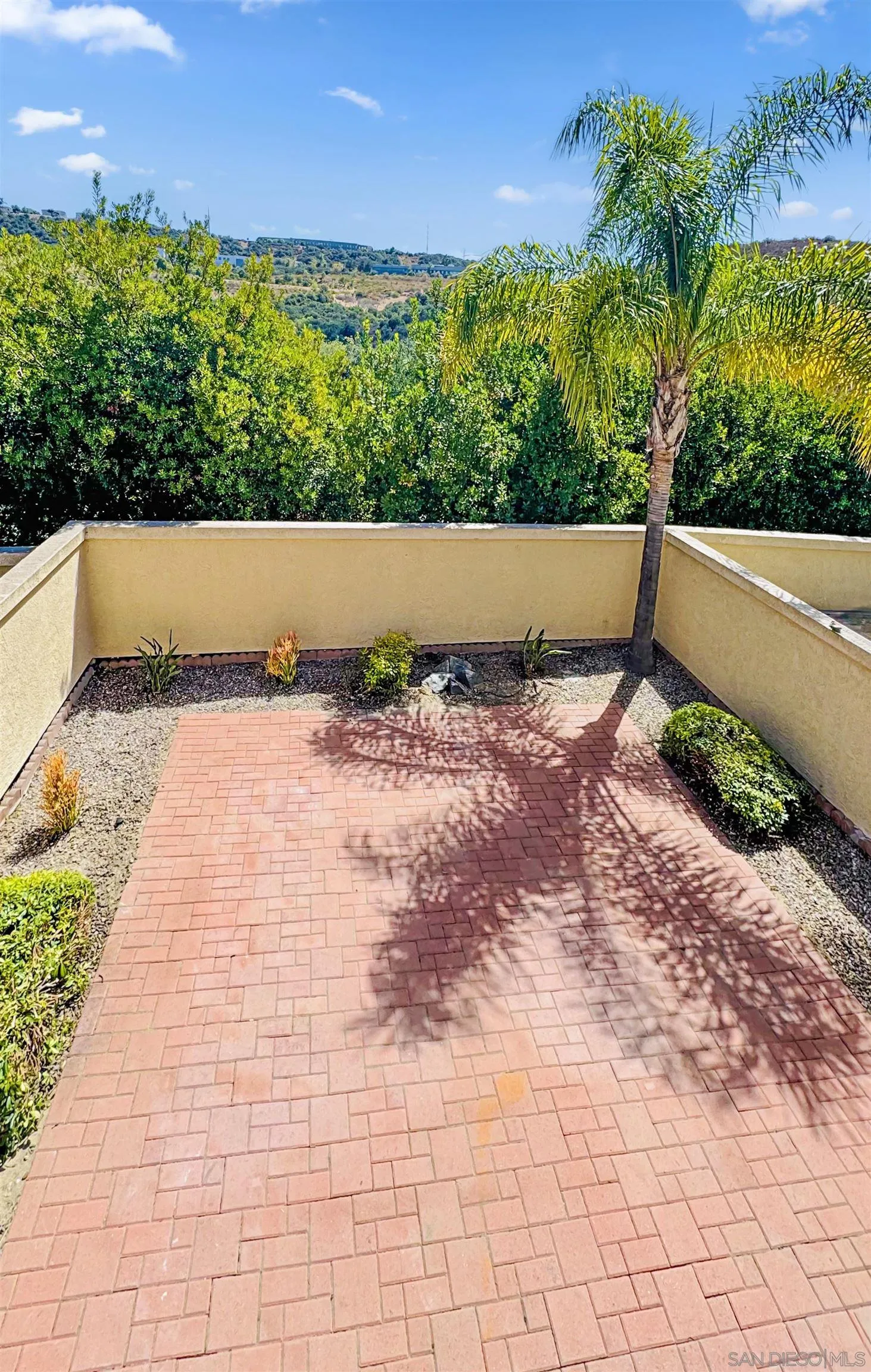 Photo #18: 260016197 Listing: Photo #18