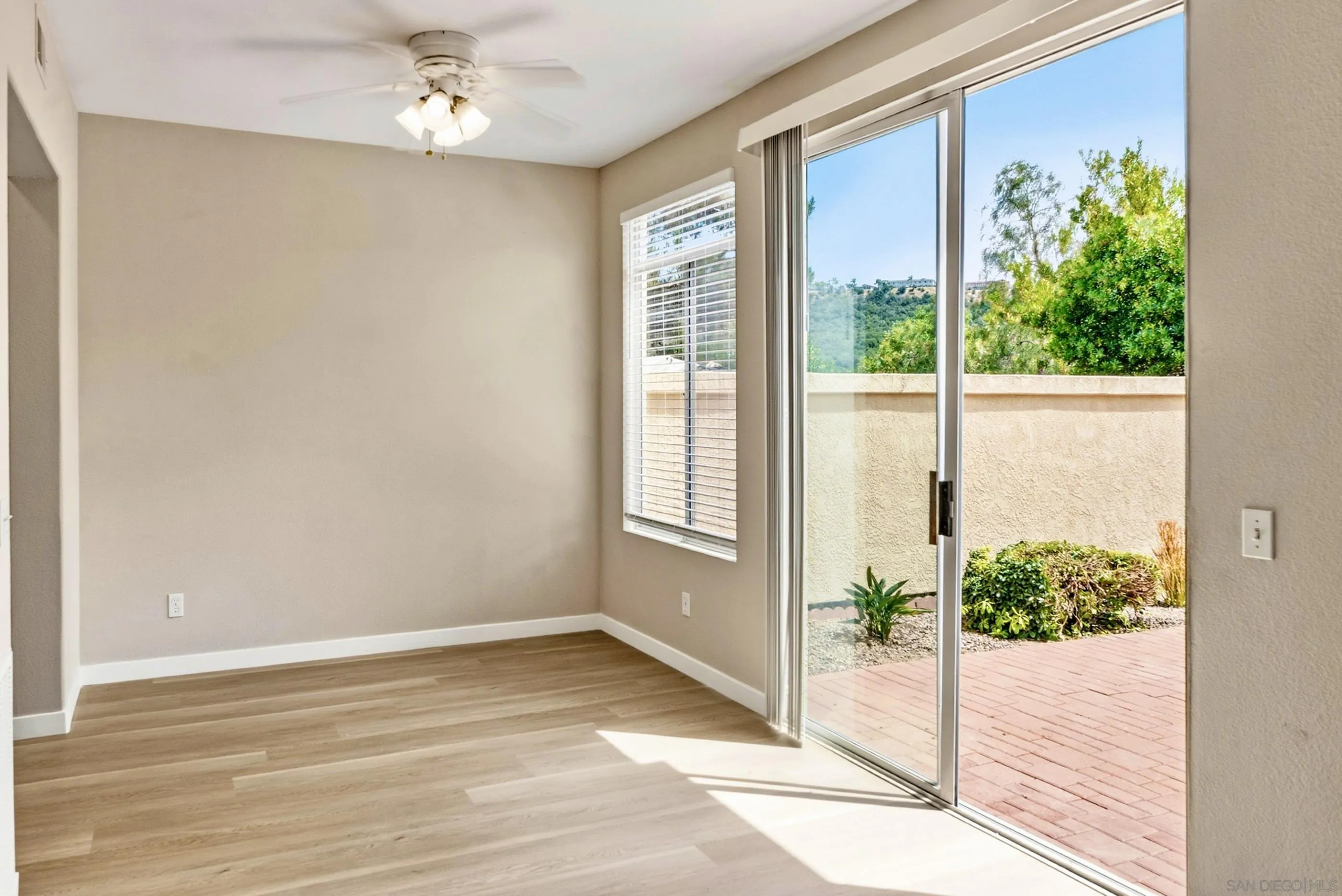 Photo #8: 260016197 Listing: Photo #8