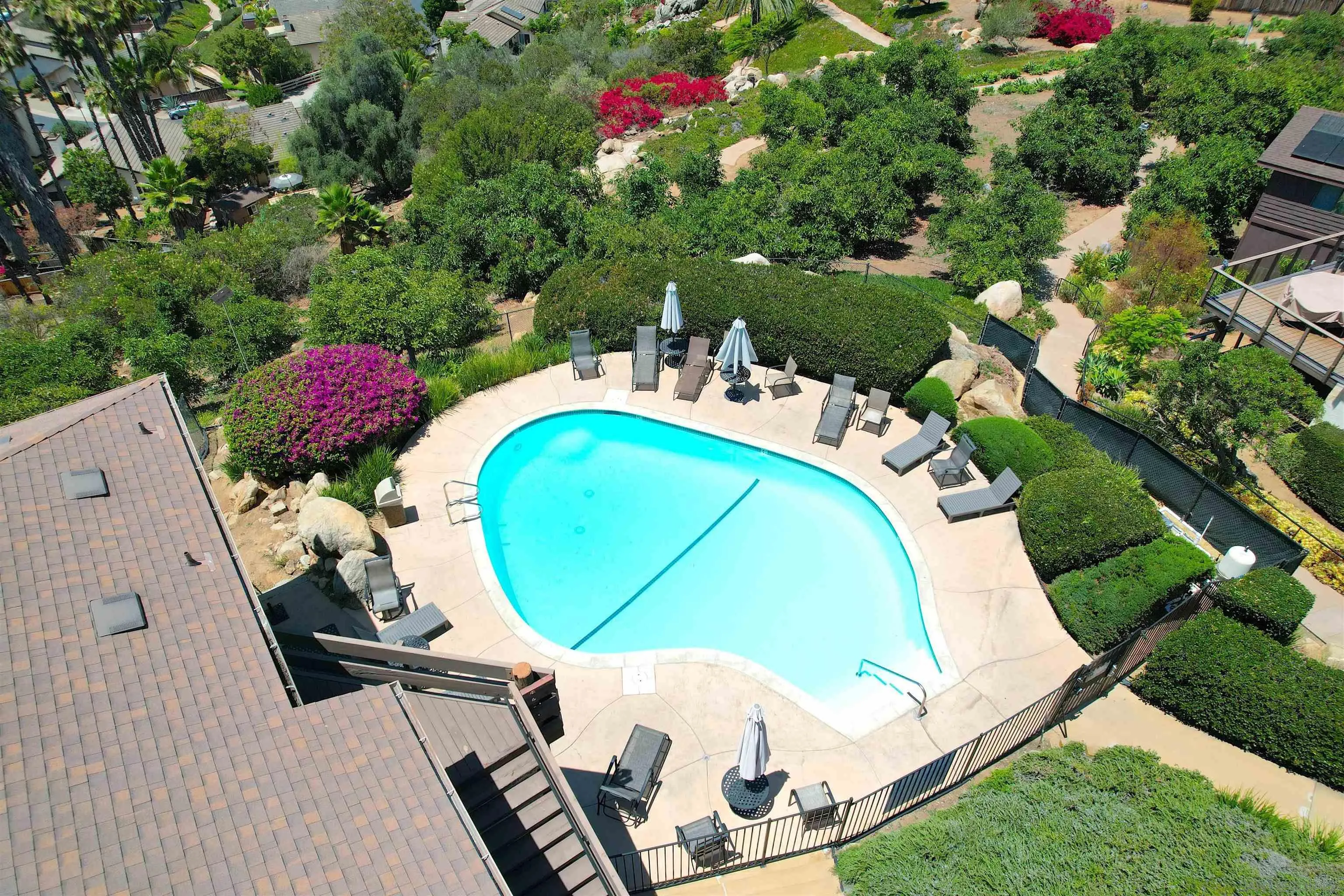 https://cdn.realtyfeed.com/cdn/127/260016199/3d32638aa62c087b6c0e5bab29069c12.webp