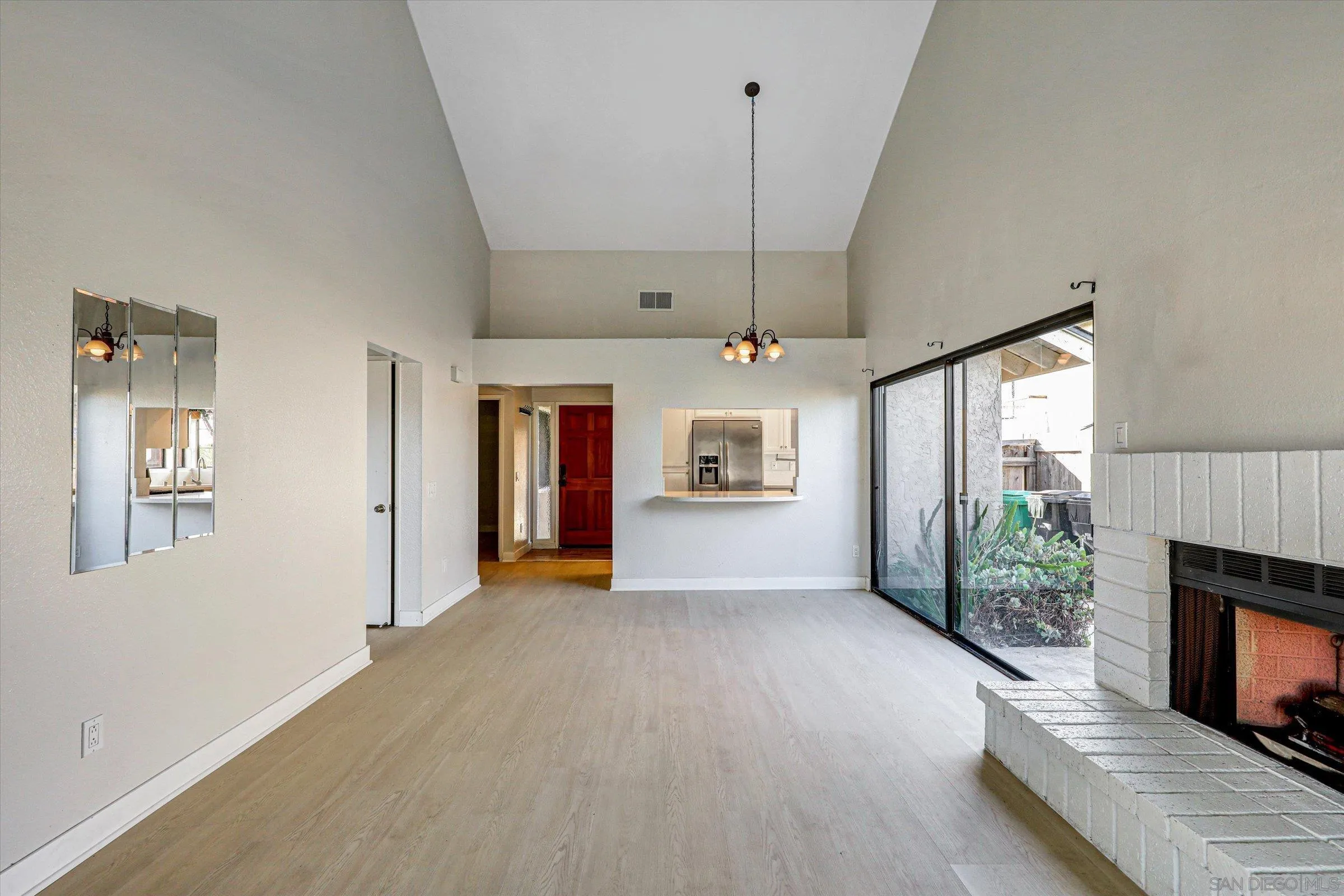 Photo #16: 2600162 Listing: Photo #16