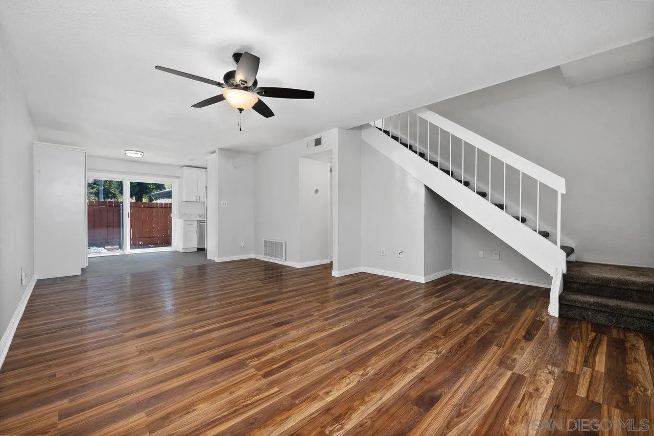 https://cdn.realtyfeed.com/cdn/127/260016204/e24ff927e940a5c7ae3d6c6091ad1bd7.webp
