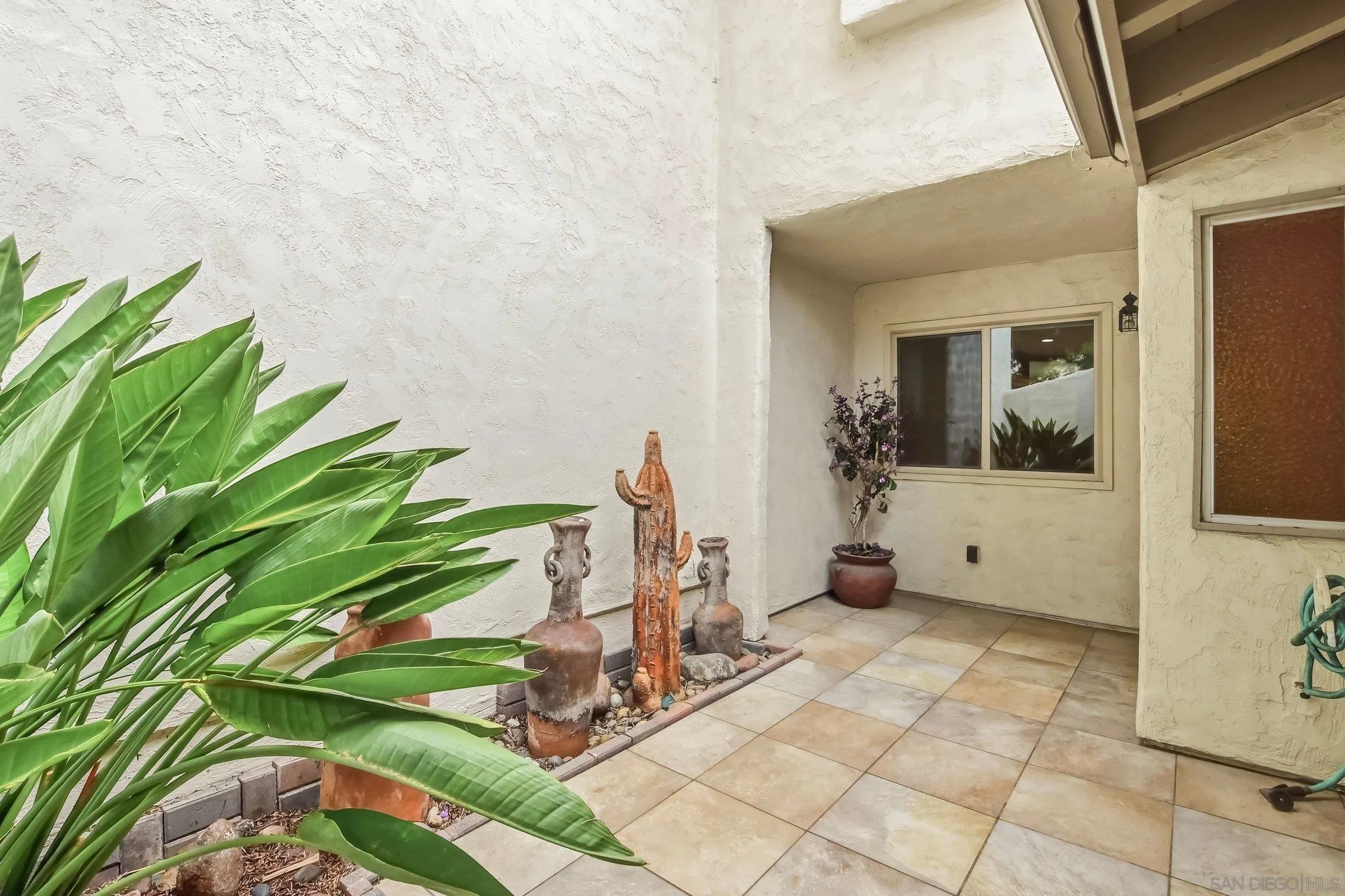 Photo #3: 260016205 Listing: Photo #3