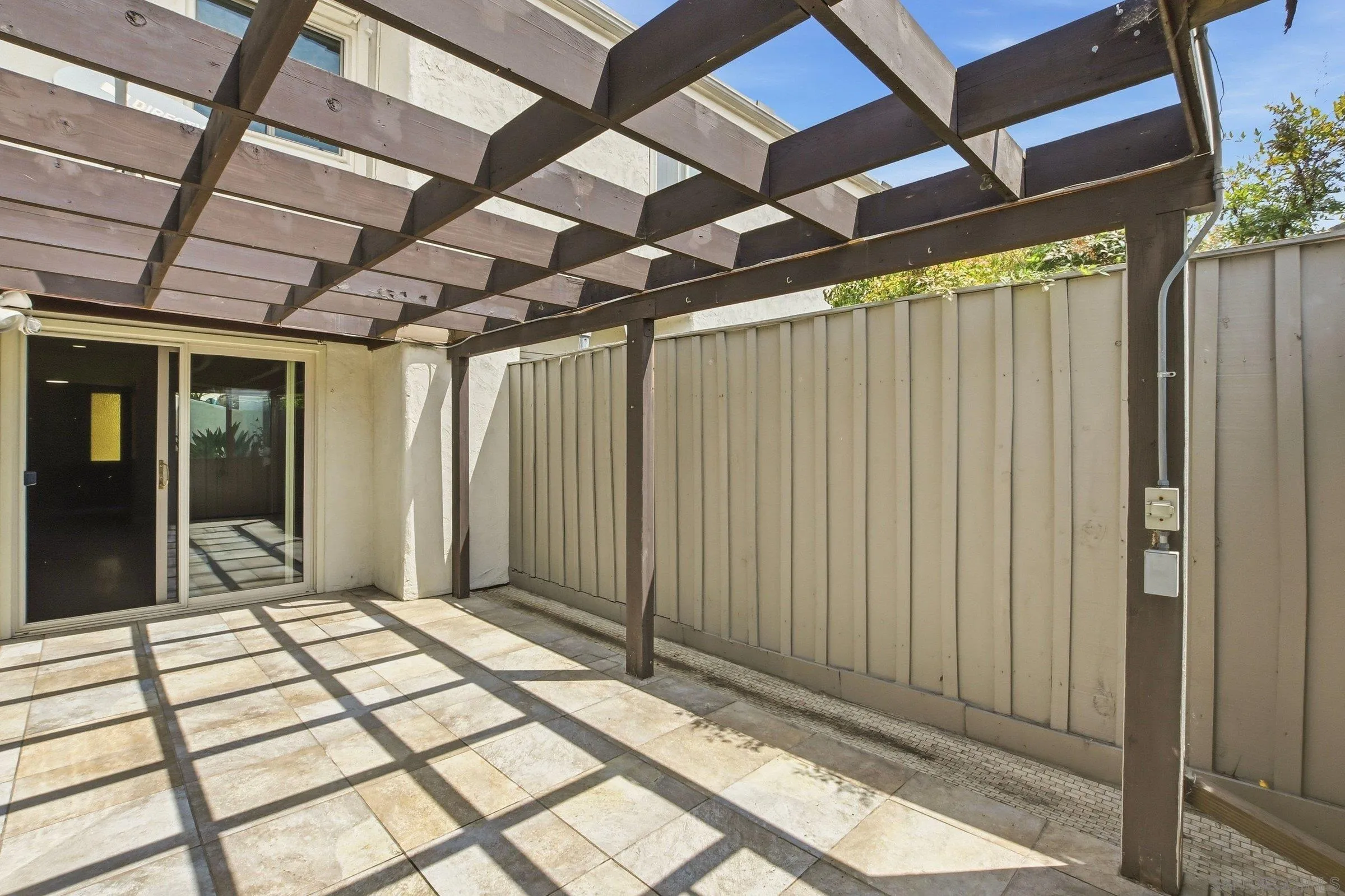 Photo #13: 260016205 Listing: Photo #13