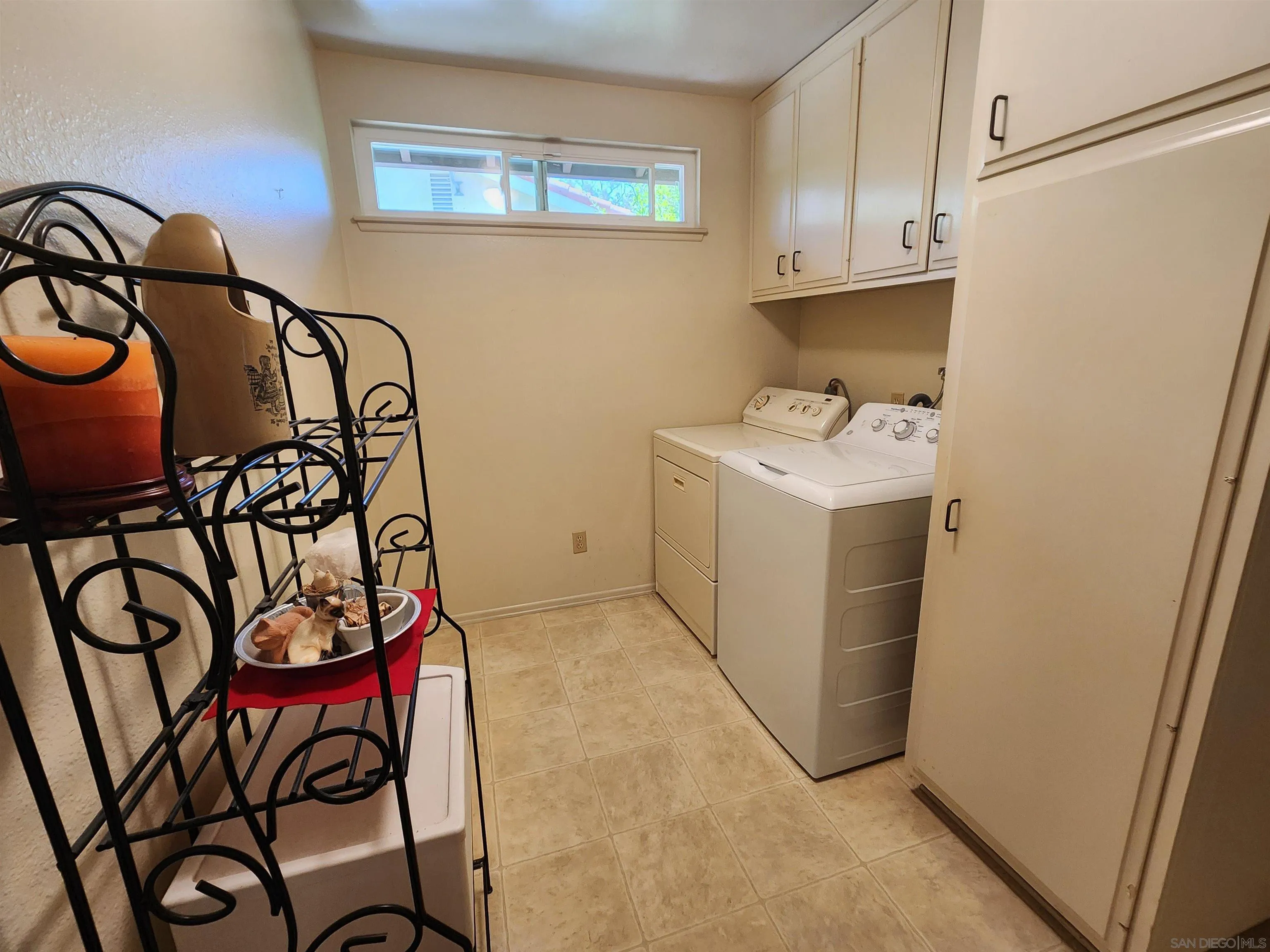 https://cdn.realtyfeed.com/cdn/127/260016207/7c6fcbdbd0412861d7aab49206e6cf74.webp