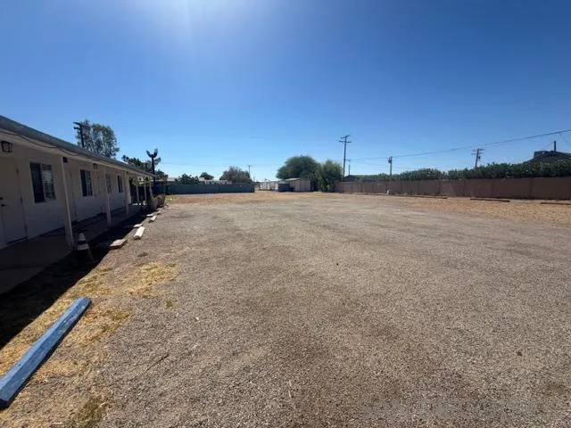1598 N 8 Th St, El Centro, CA 92243 - Photo 5 of 8, El Centro, CA