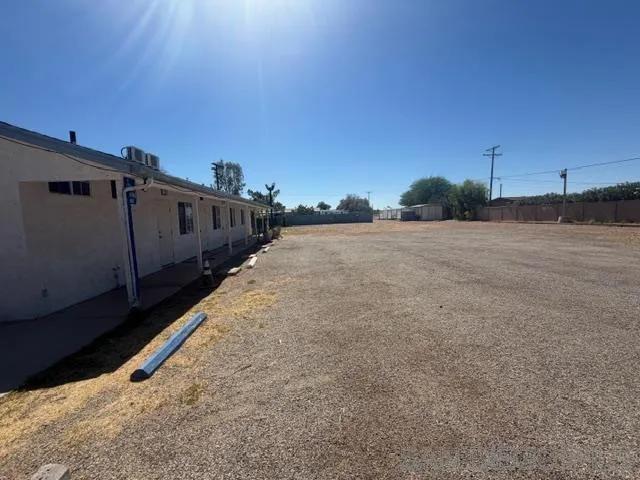 1598 N 8 Th St, El Centro, CA 92243 - Photo 4 of 8, El Centro, CA