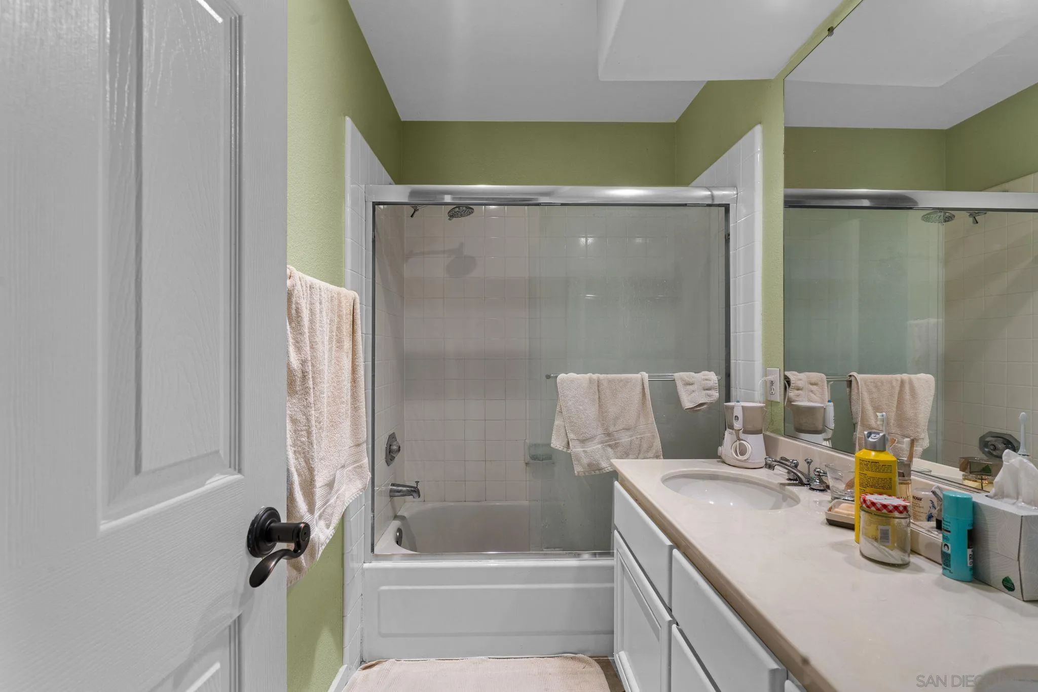 Photo #28: 260016211 Listing: Photo #28