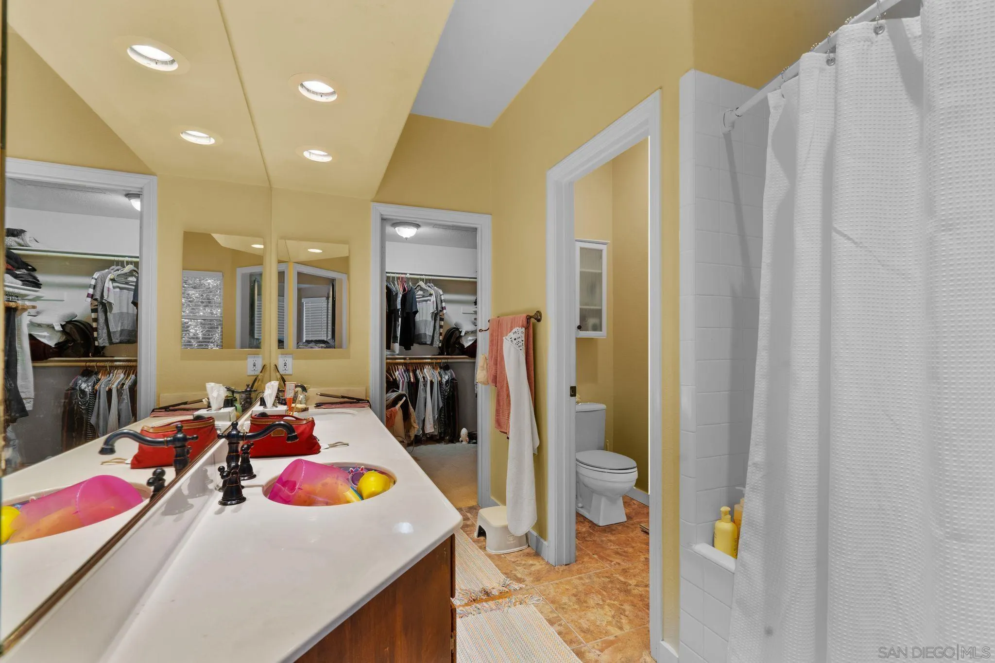 Photo #25: 260016211 Listing: Photo #25
