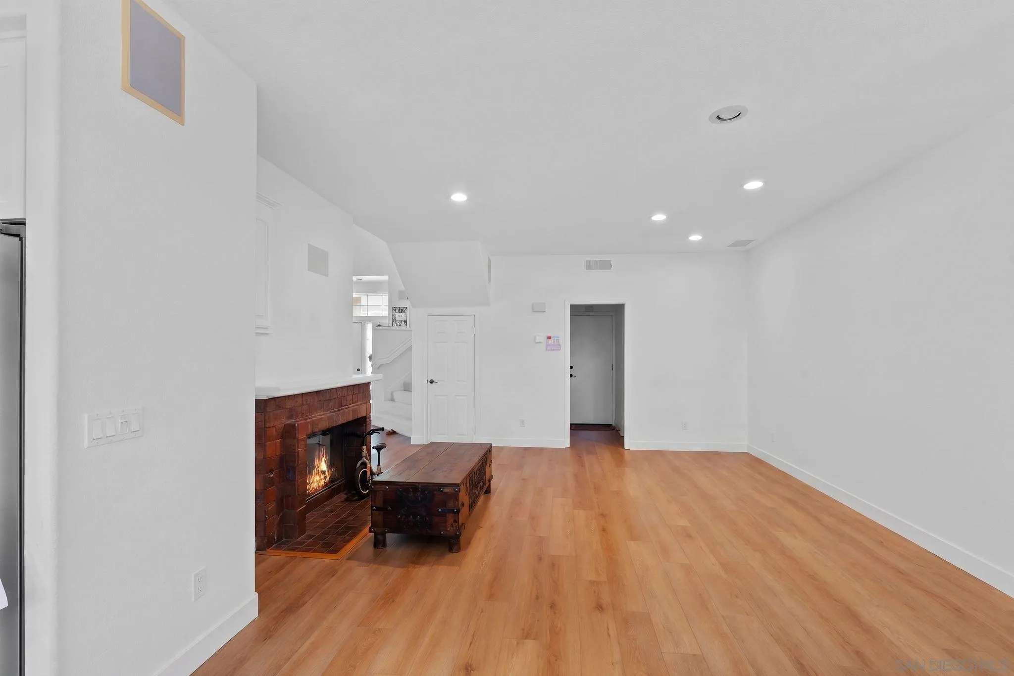 Photo #17: 260016211 Listing: Photo #17