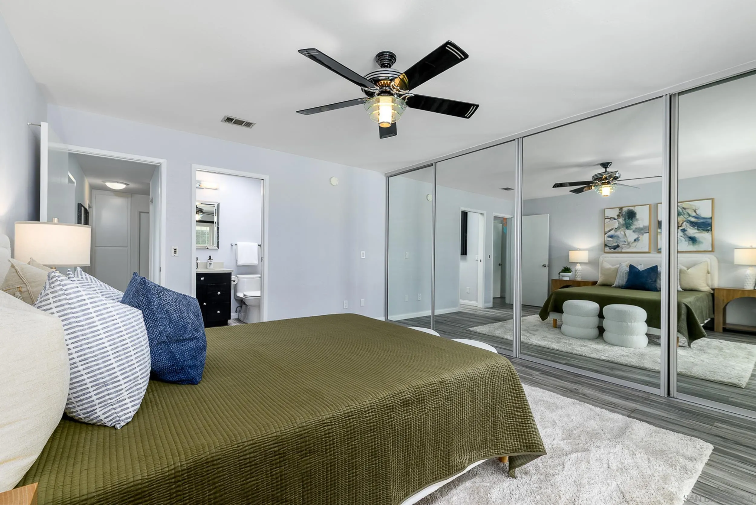 https://cdn.realtyfeed.com/cdn/127/260016215/3feefc148b7e37b5abc125cbb0cdd468.webp