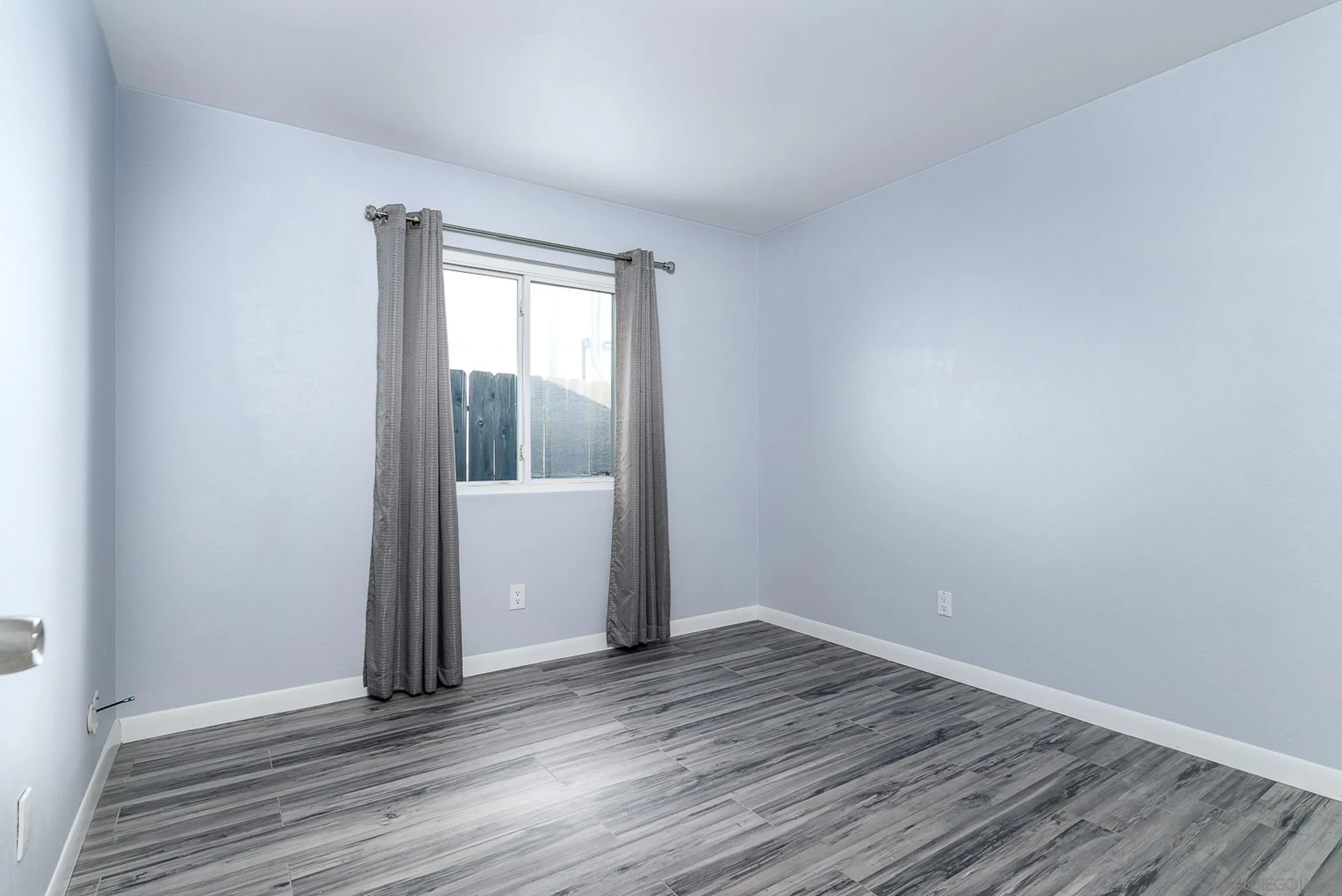 https://cdn.realtyfeed.com/cdn/127/260016215/59ecb0f6a69f2d6a94aa3233820b9953.webp