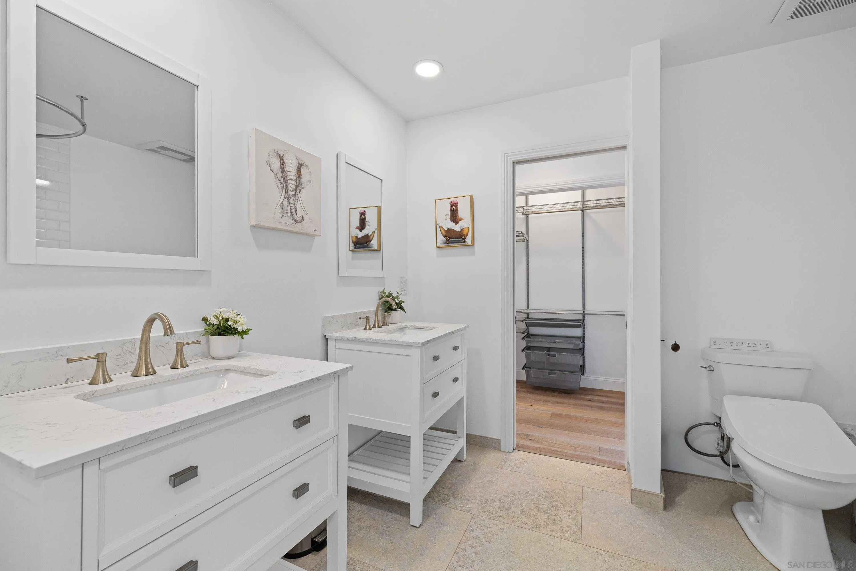 https://cdn.realtyfeed.com/cdn/127/260016221/6acb937865f7ce9393335e1ced03e7ef.webp