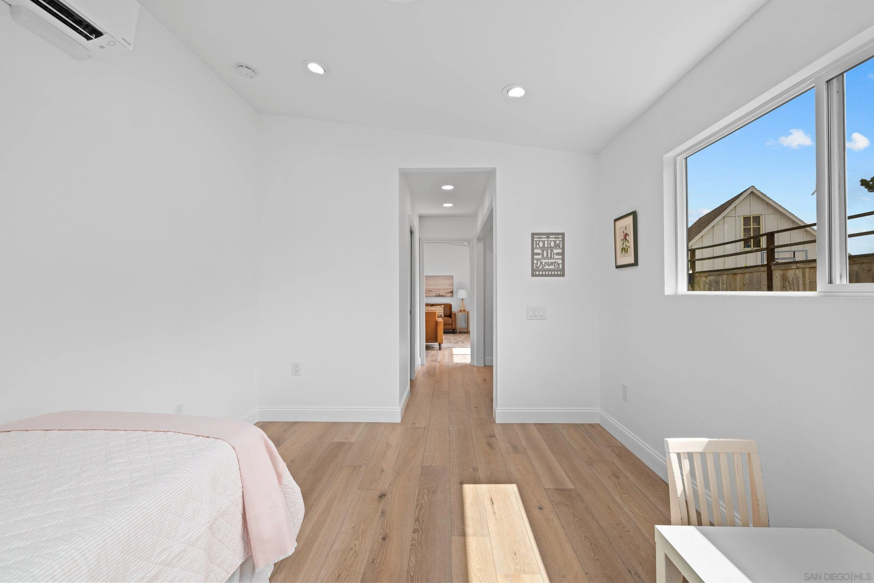 https://cdn.realtyfeed.com/cdn/127/260016221/a53ce996b1b760bd8da50bc32ab50f1f.webp