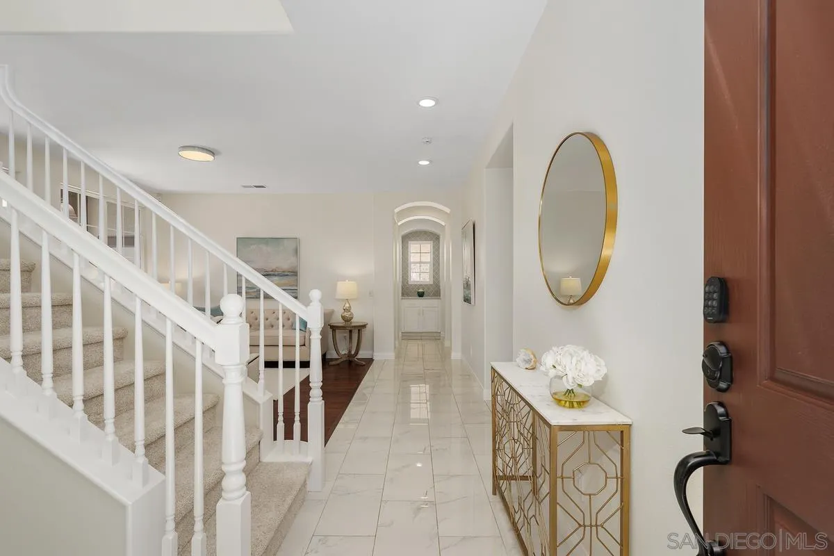 https://cdn.realtyfeed.com/cdn/127/260016222/1d06f4d3373b14522537c4dde1bd2a82.webp