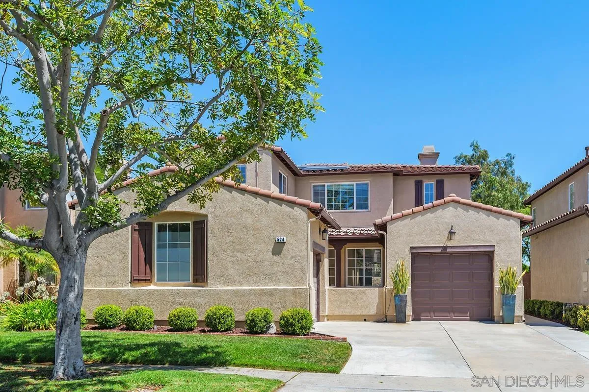 https://cdn.realtyfeed.com/cdn/127/260016222/997bea557fe7d5145db3ae74a61ae35b.webp