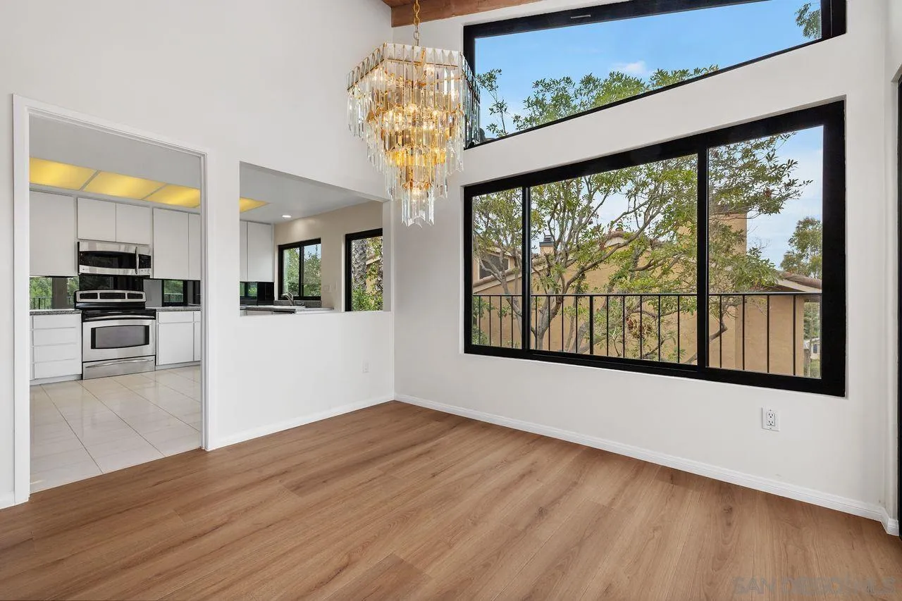 https://cdn.realtyfeed.com/cdn/127/260016231/0469a98f968bec9b20dd620585fa398c.webp