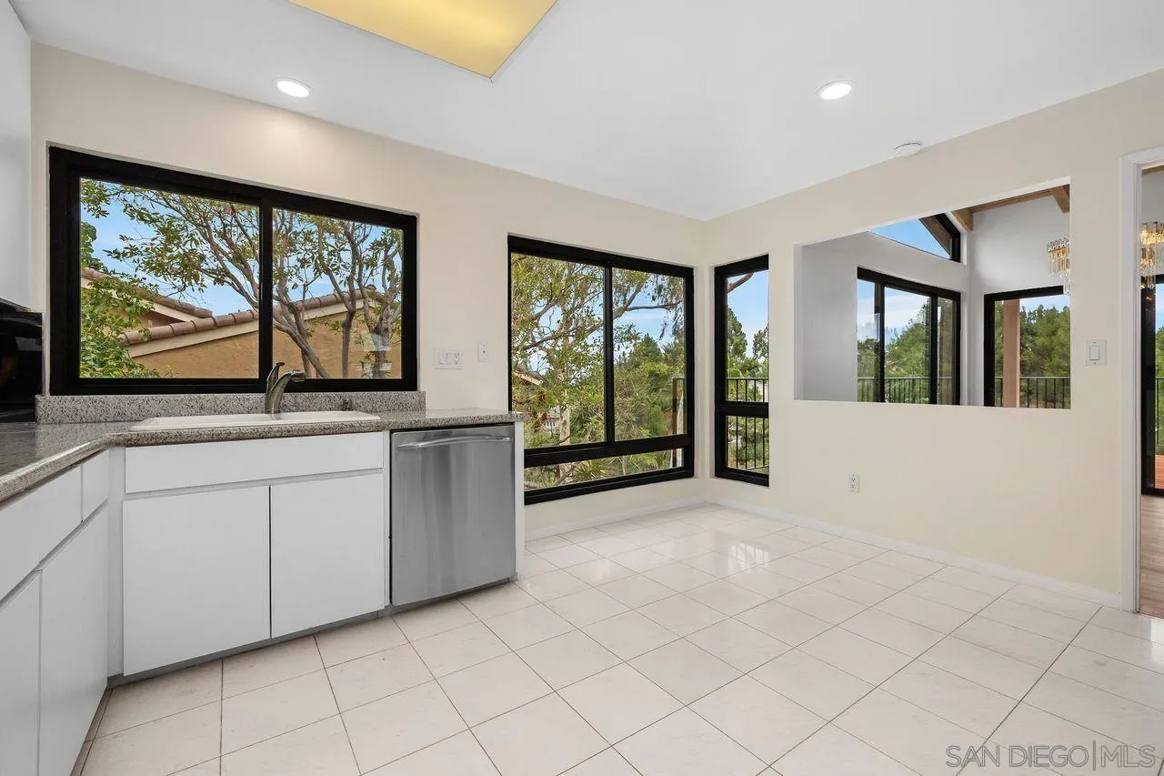 https://cdn.realtyfeed.com/cdn/127/260016231/57ea3e56b67363f92839044b13521fce.webp