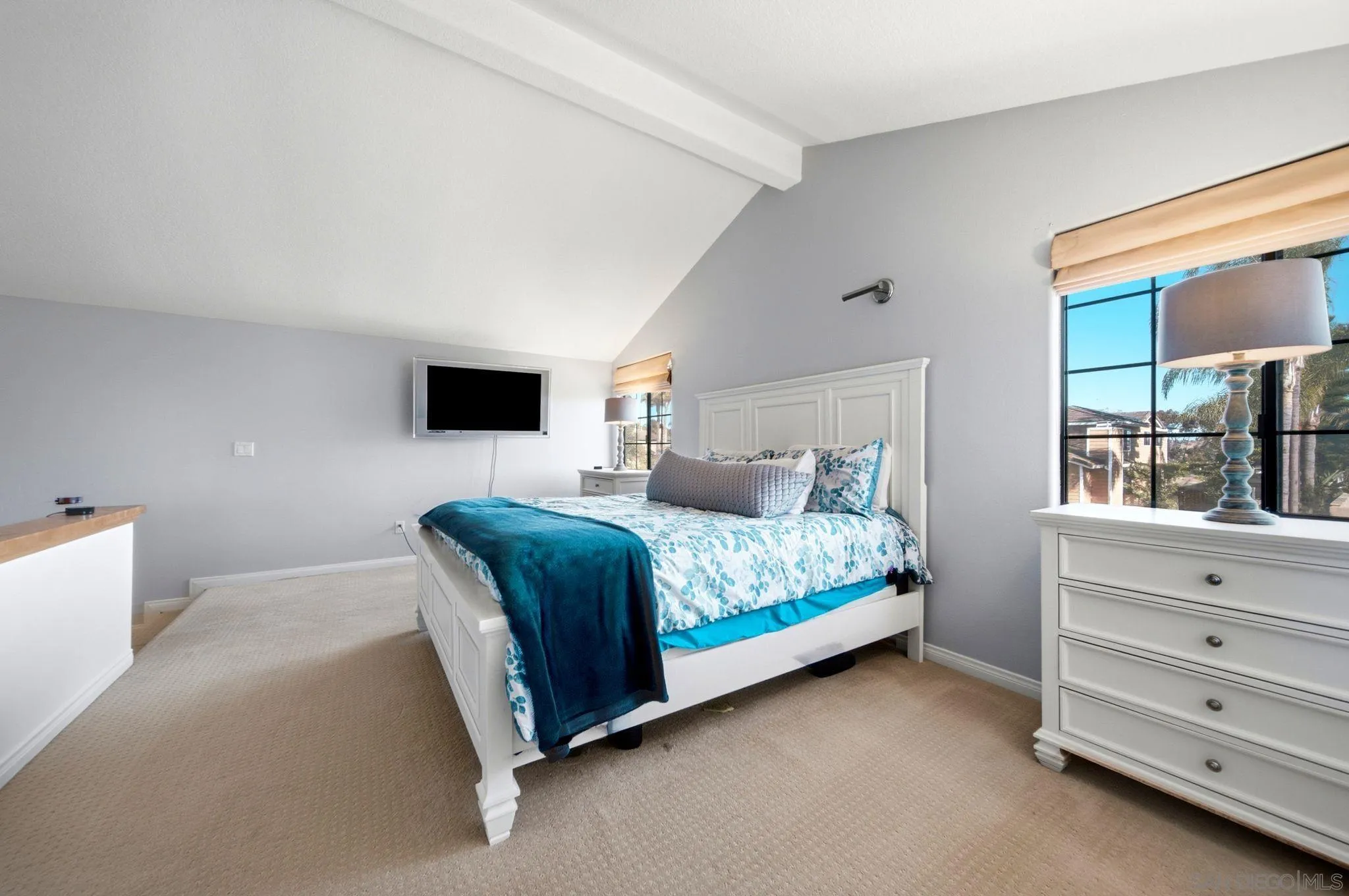 https://cdn.realtyfeed.com/cdn/127/260016232/122efc7bc69e2a41db9826afedd0153f.webp