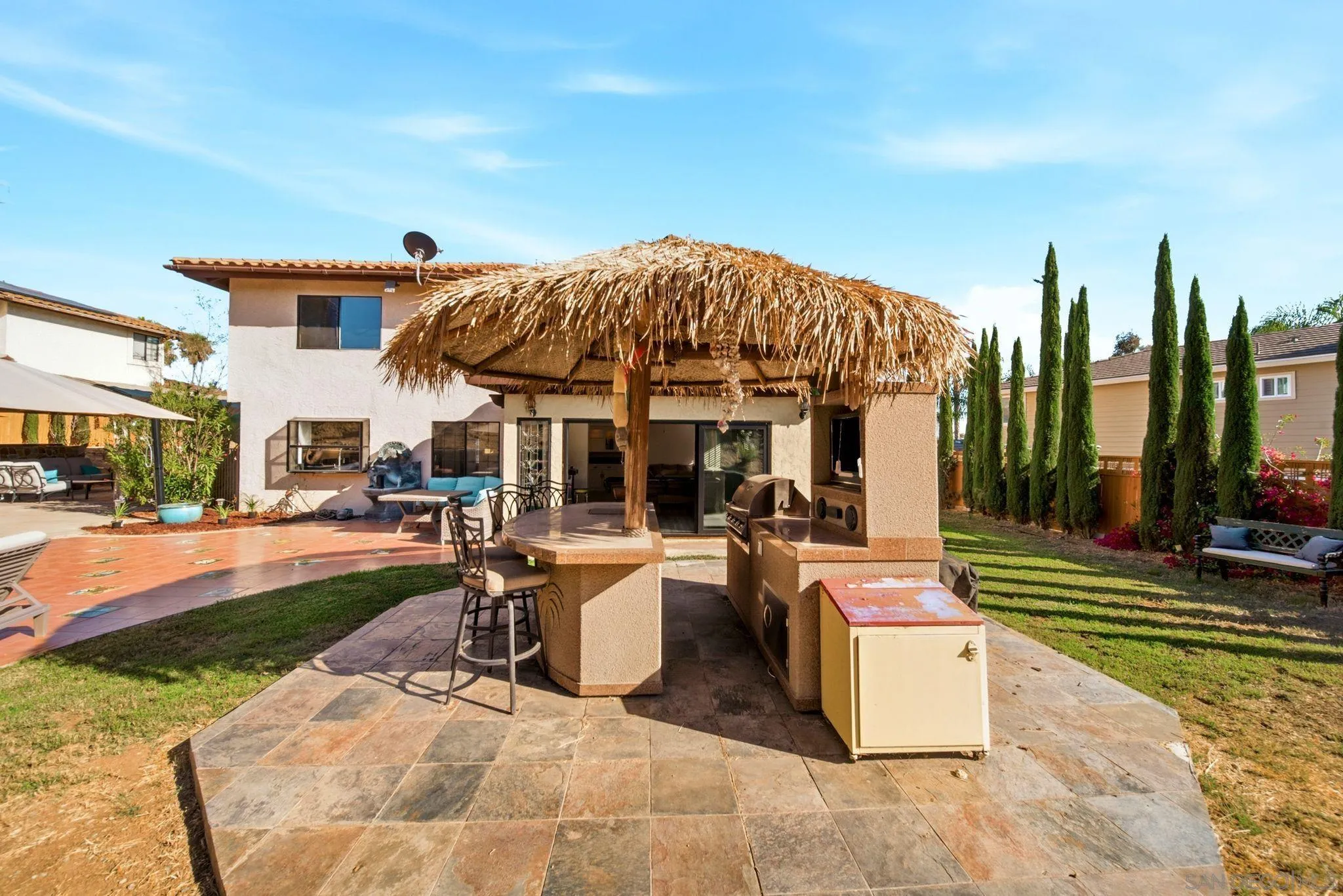 https://cdn.realtyfeed.com/cdn/127/260016232/28ddfbee9b0c6ab242fb0df1535f05ee.webp