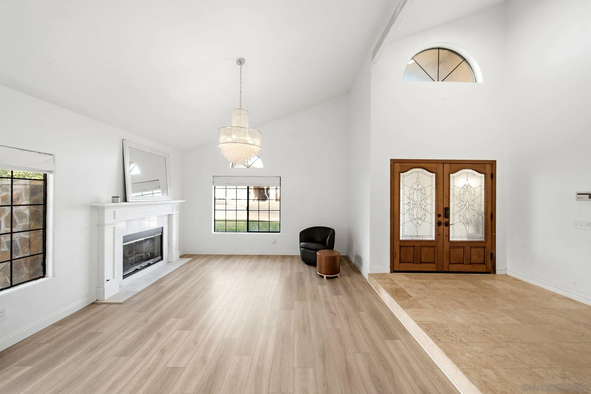 https://cdn.realtyfeed.com/cdn/127/260016232/b6d9bbb21a4cfeba405e9a4adf106c6e.webp