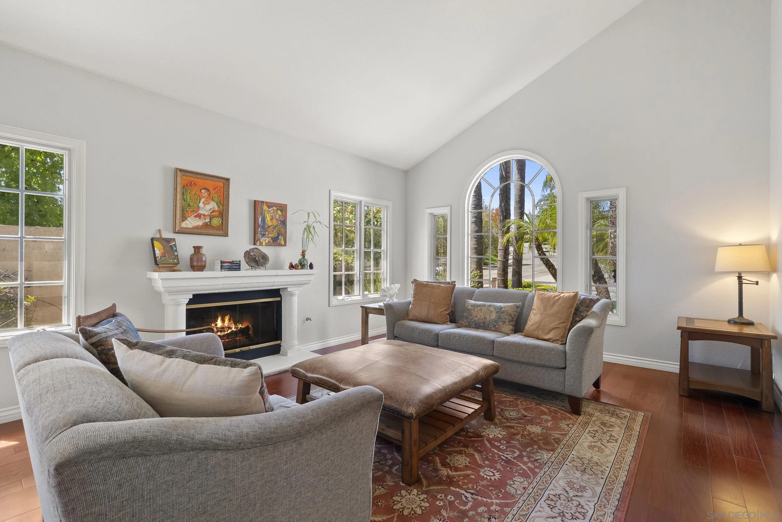 https://cdn.realtyfeed.com/cdn/127/260016236/3236428fc08e4b7e7ed7629cb4572295.webp