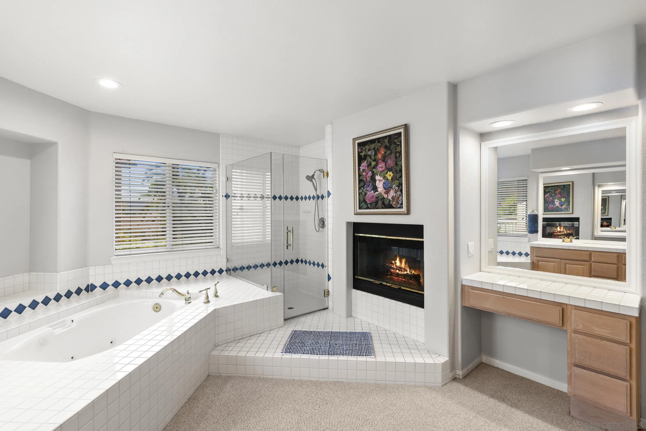 https://cdn.realtyfeed.com/cdn/127/260016236/3a282aaa8c70bd520b6e9187b5c1ca60.webp