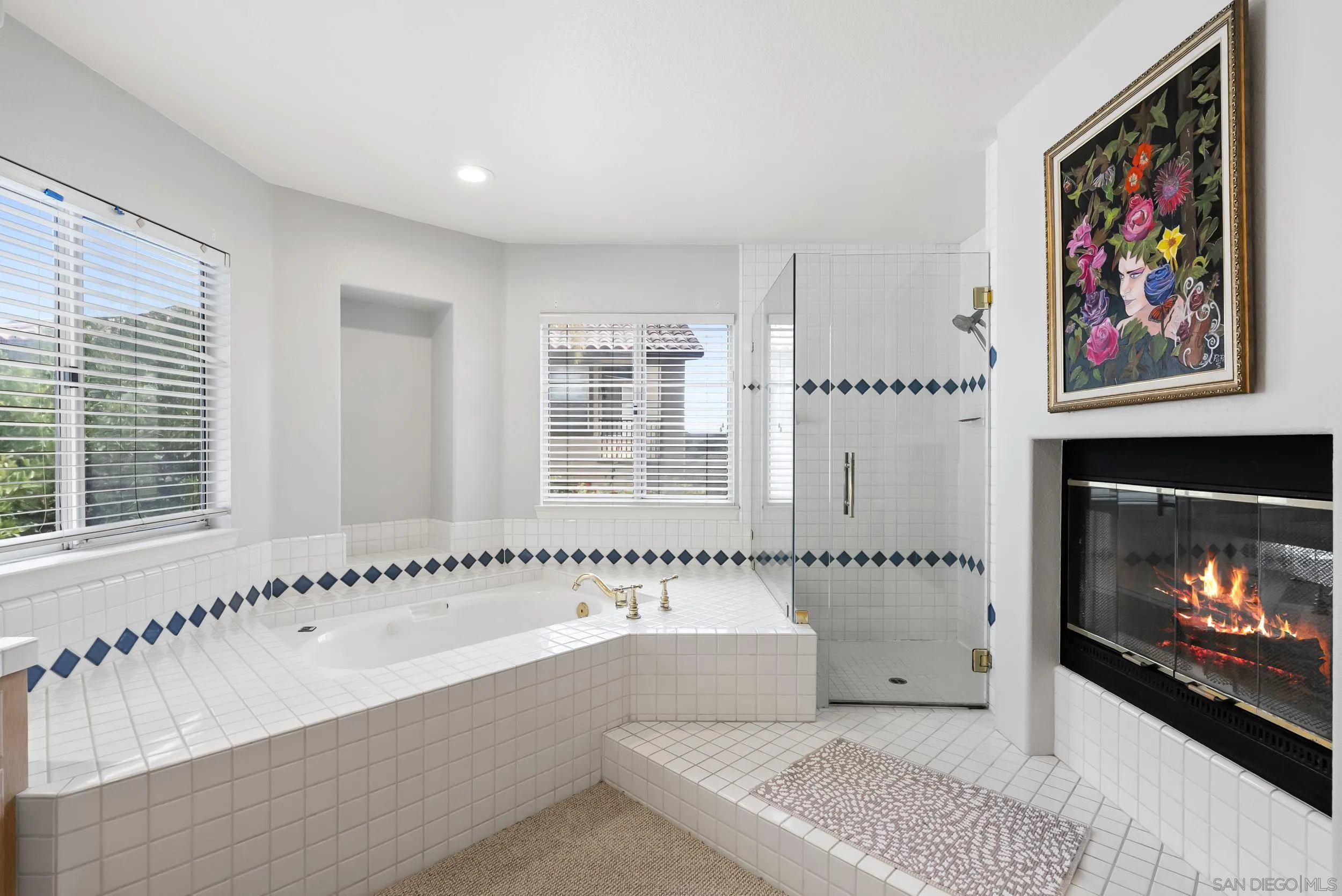 https://cdn.realtyfeed.com/cdn/127/260016236/73ac7e862403df90f4216eb95c1ef23f.webp