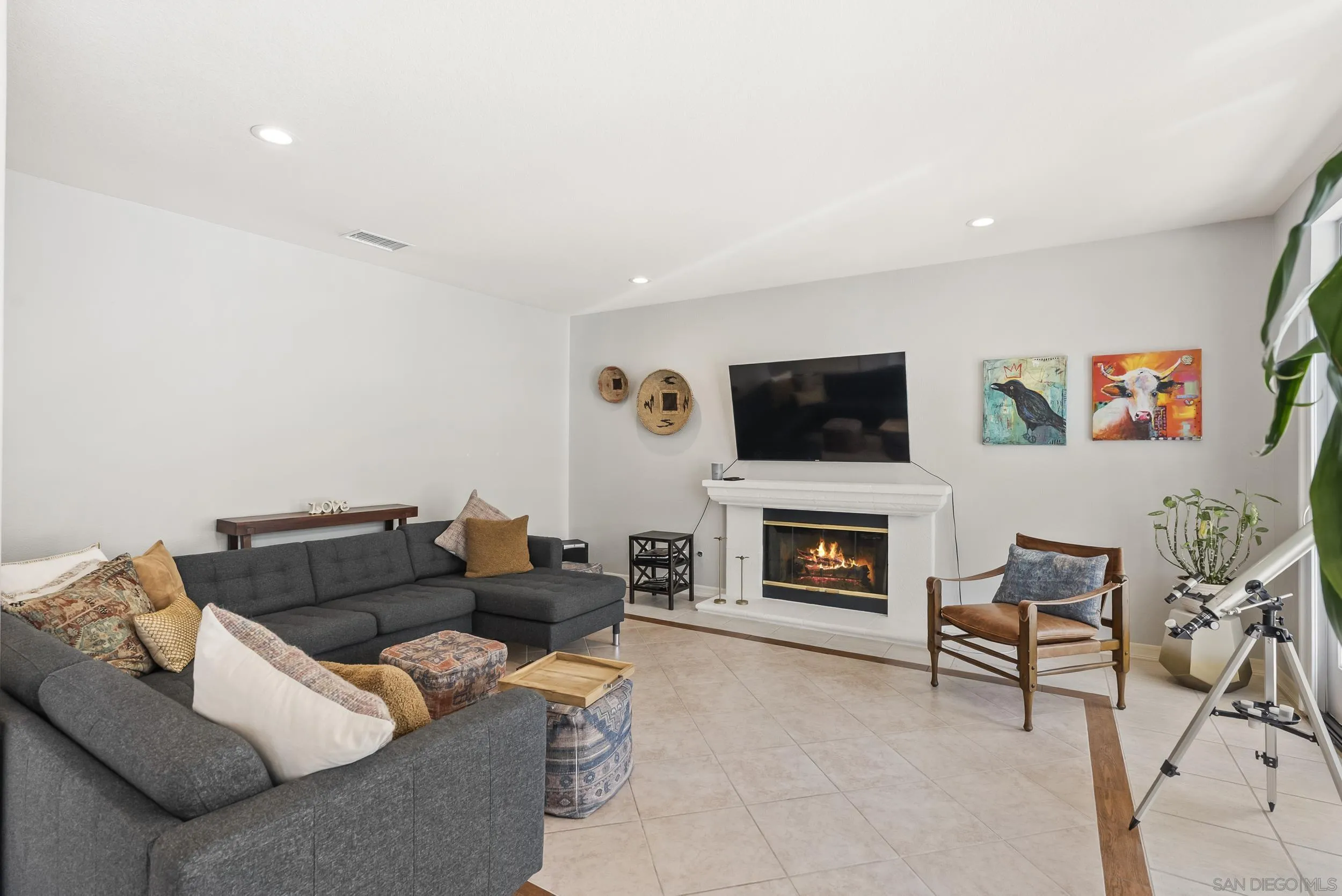 https://cdn.realtyfeed.com/cdn/127/260016236/8bed107d02eedf3a882bd6a4f4bd329c.webp