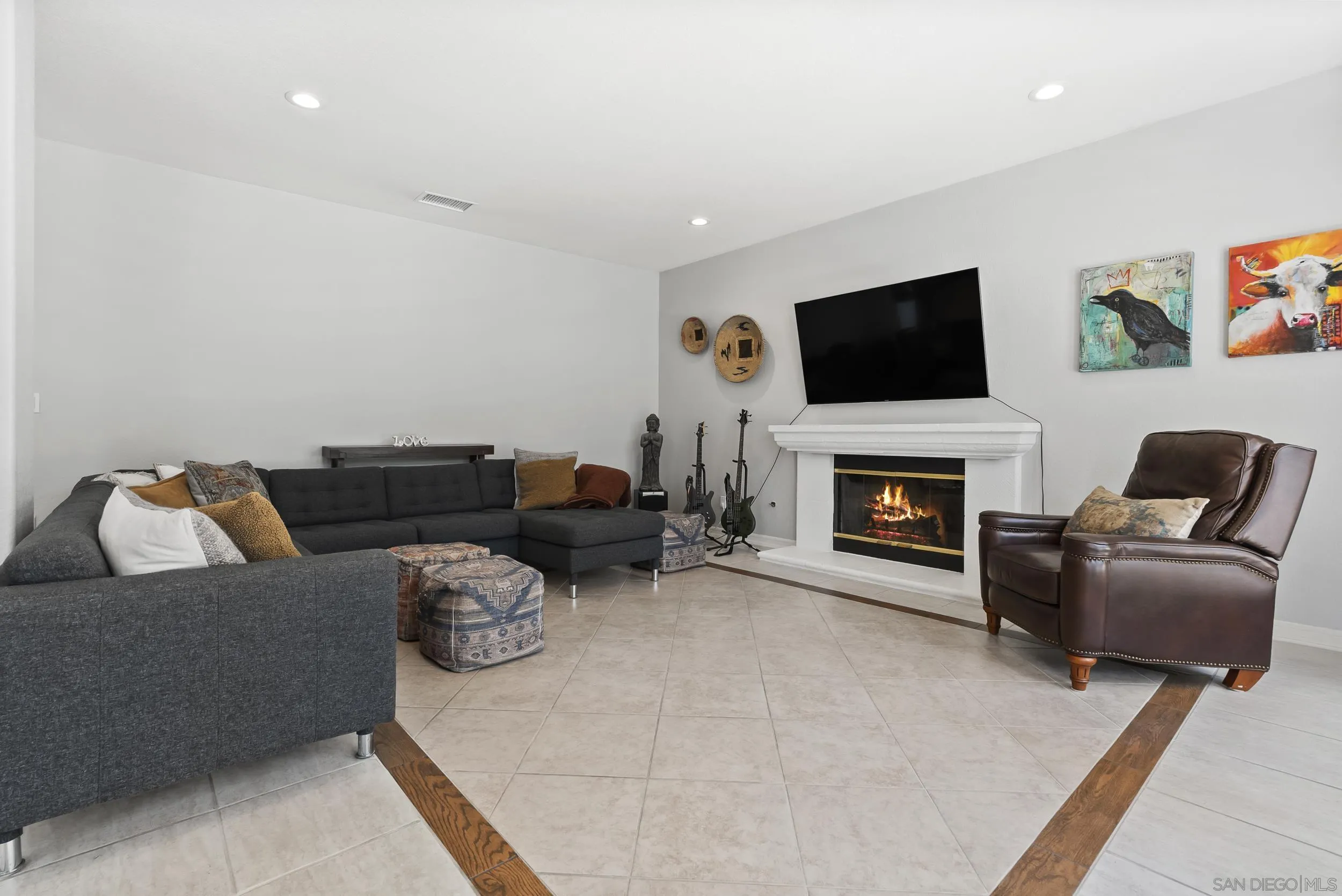 https://cdn.realtyfeed.com/cdn/127/260016236/a40b564d4d281b084acd547ed0adc7e3.webp